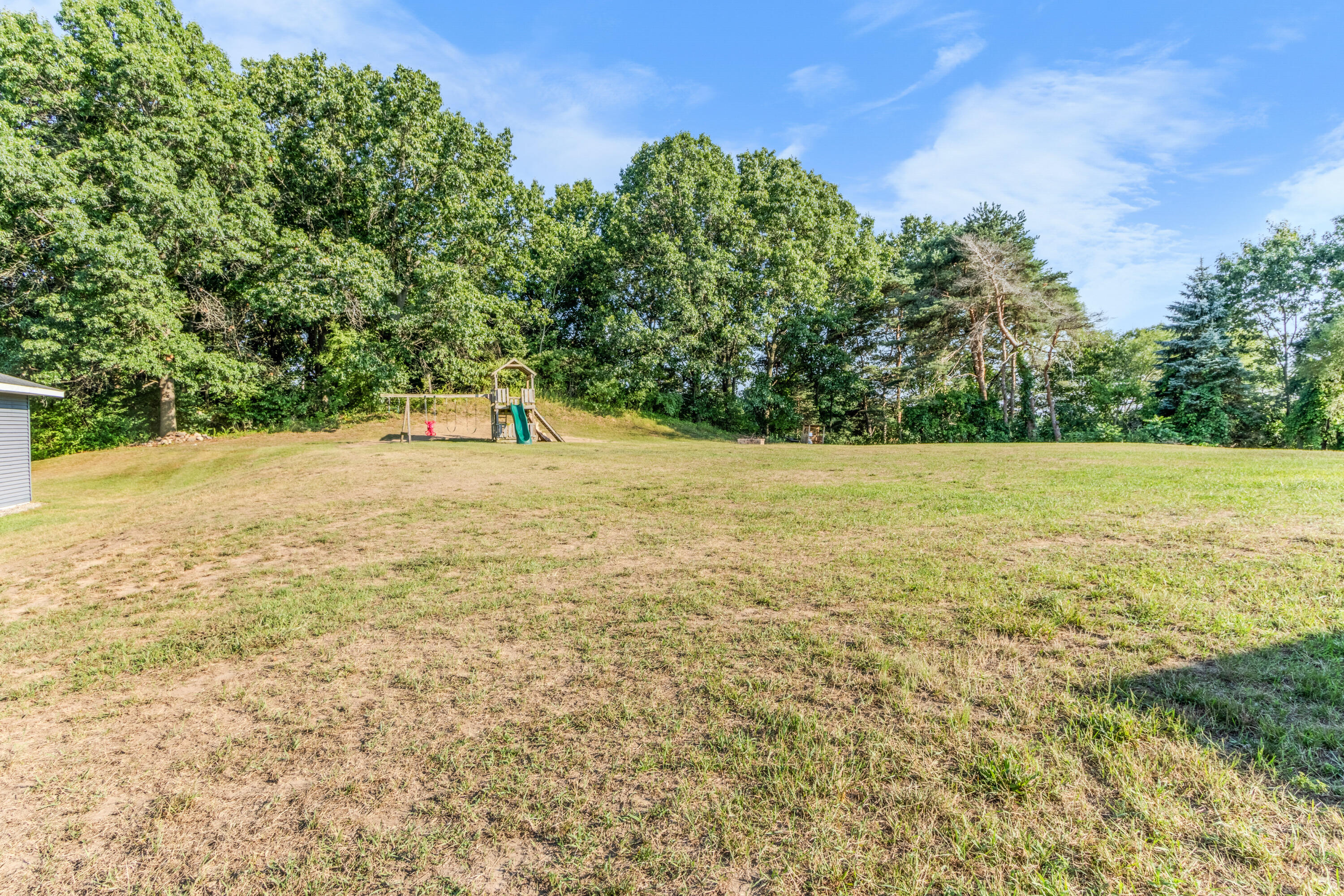 10390 Lovers Lane NW Grand Rapids MI 49534