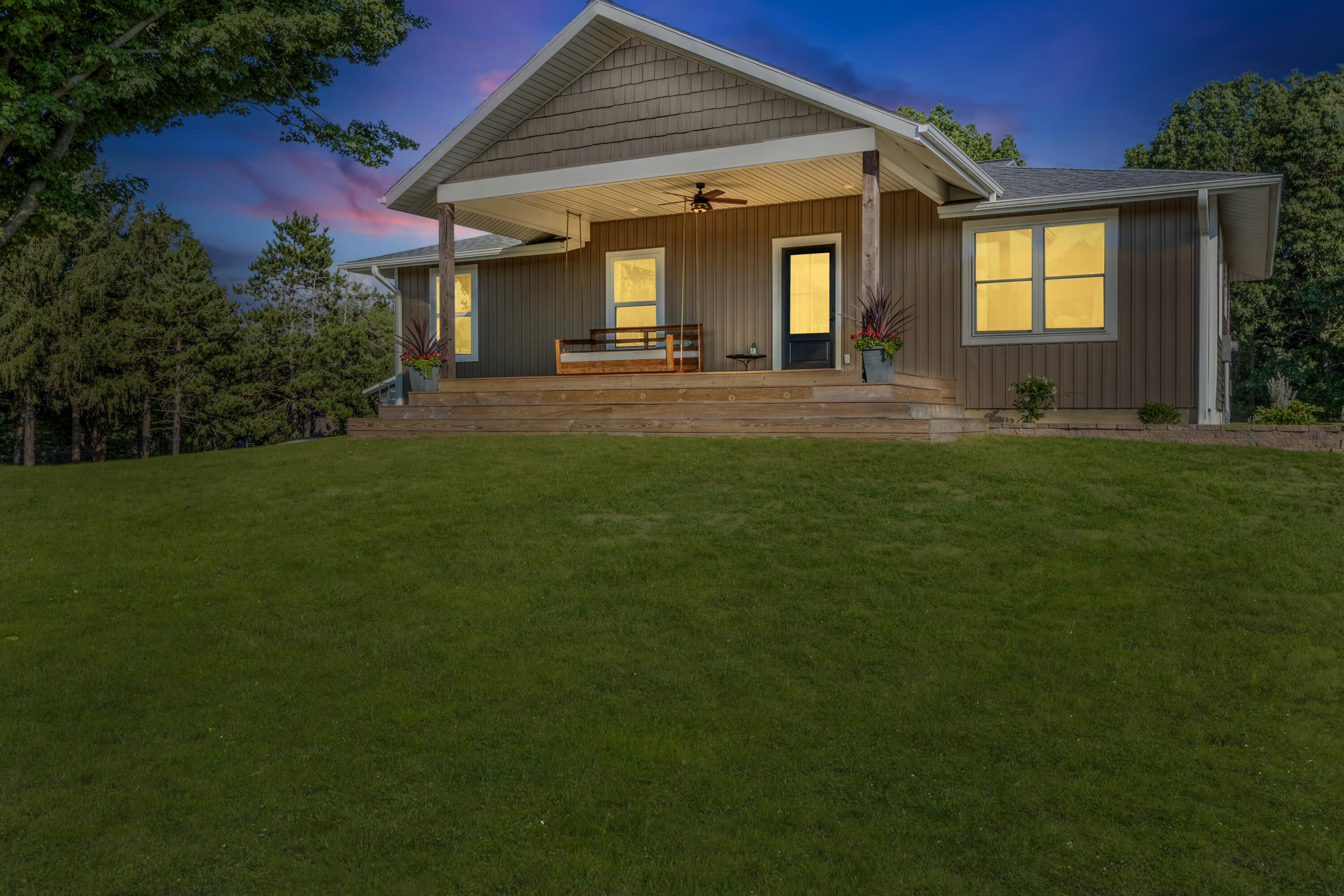 10390 Lovers Lane NW Grand Rapids MI 49534