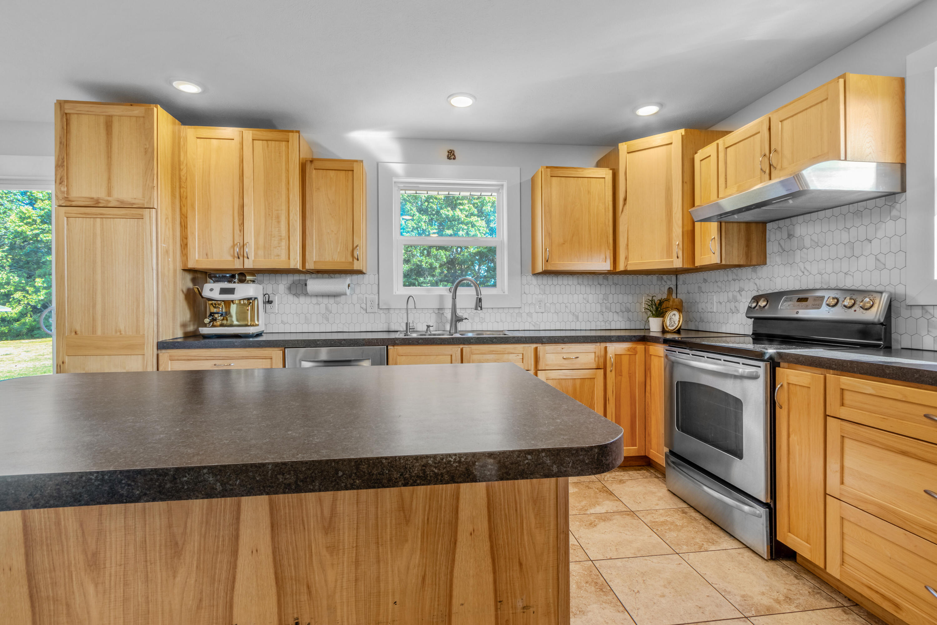 10390 Lovers Lane NW Grand Rapids MI 49534