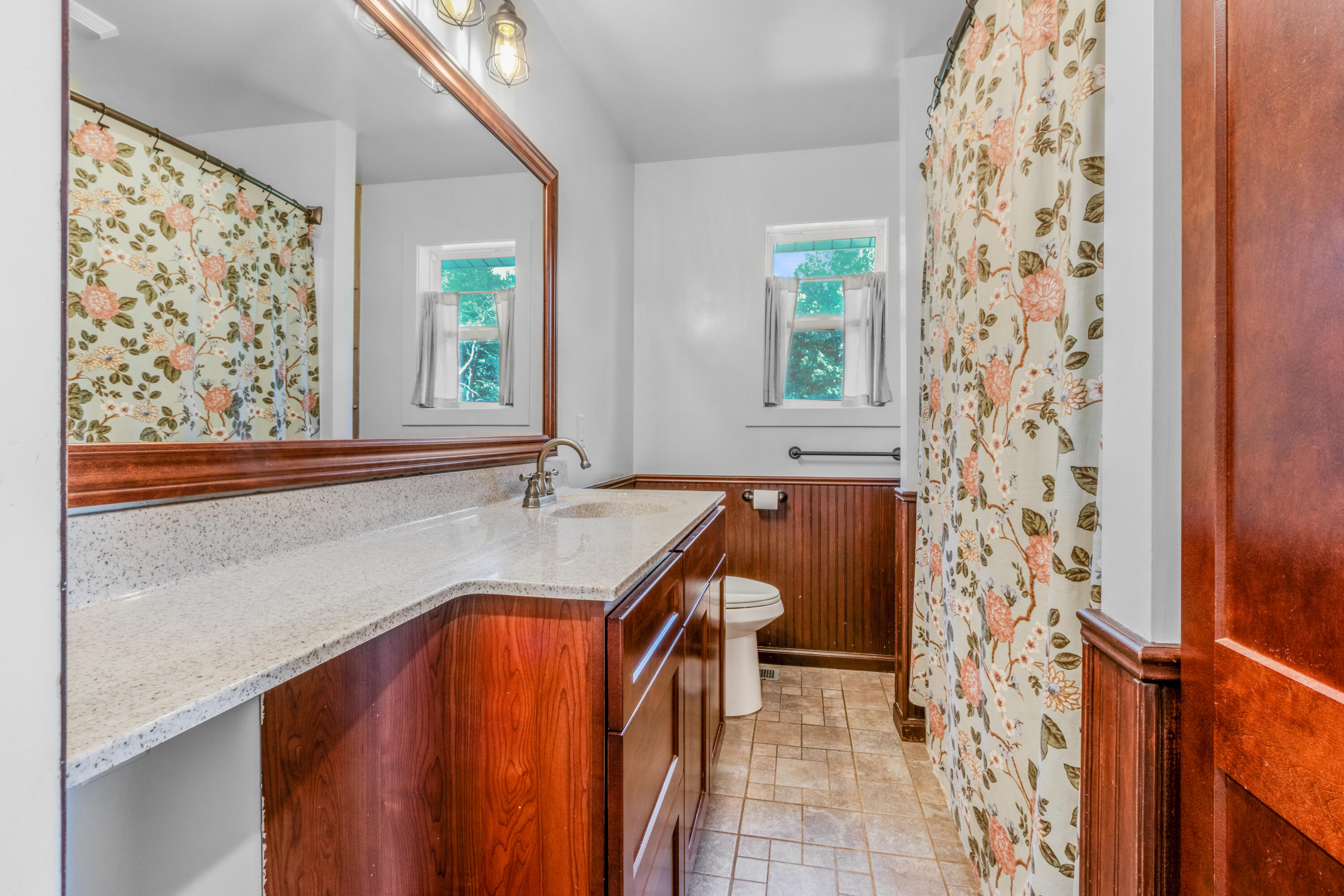 10390 Lovers Lane NW Grand Rapids MI 49534