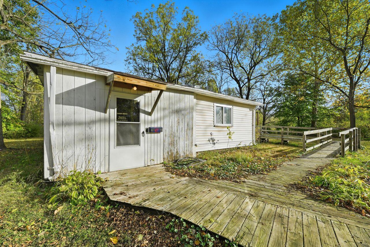 9936 E Wilson Road New Buffalo MI 49117