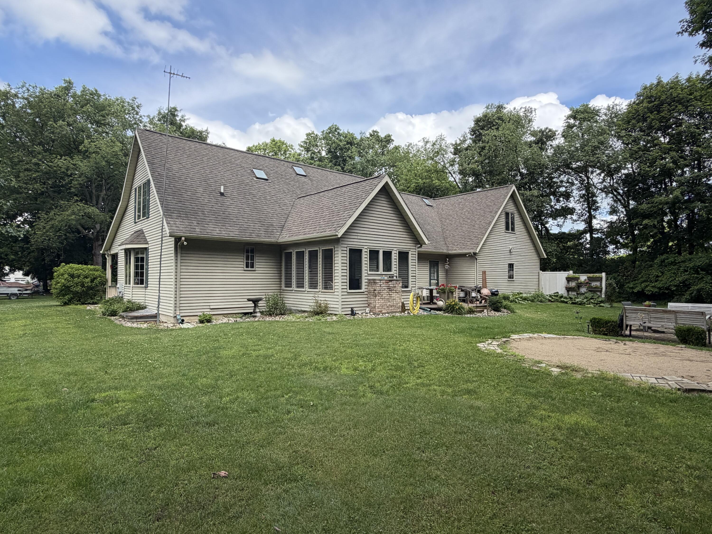 2930 N 26th Kalamazoo MI 49048