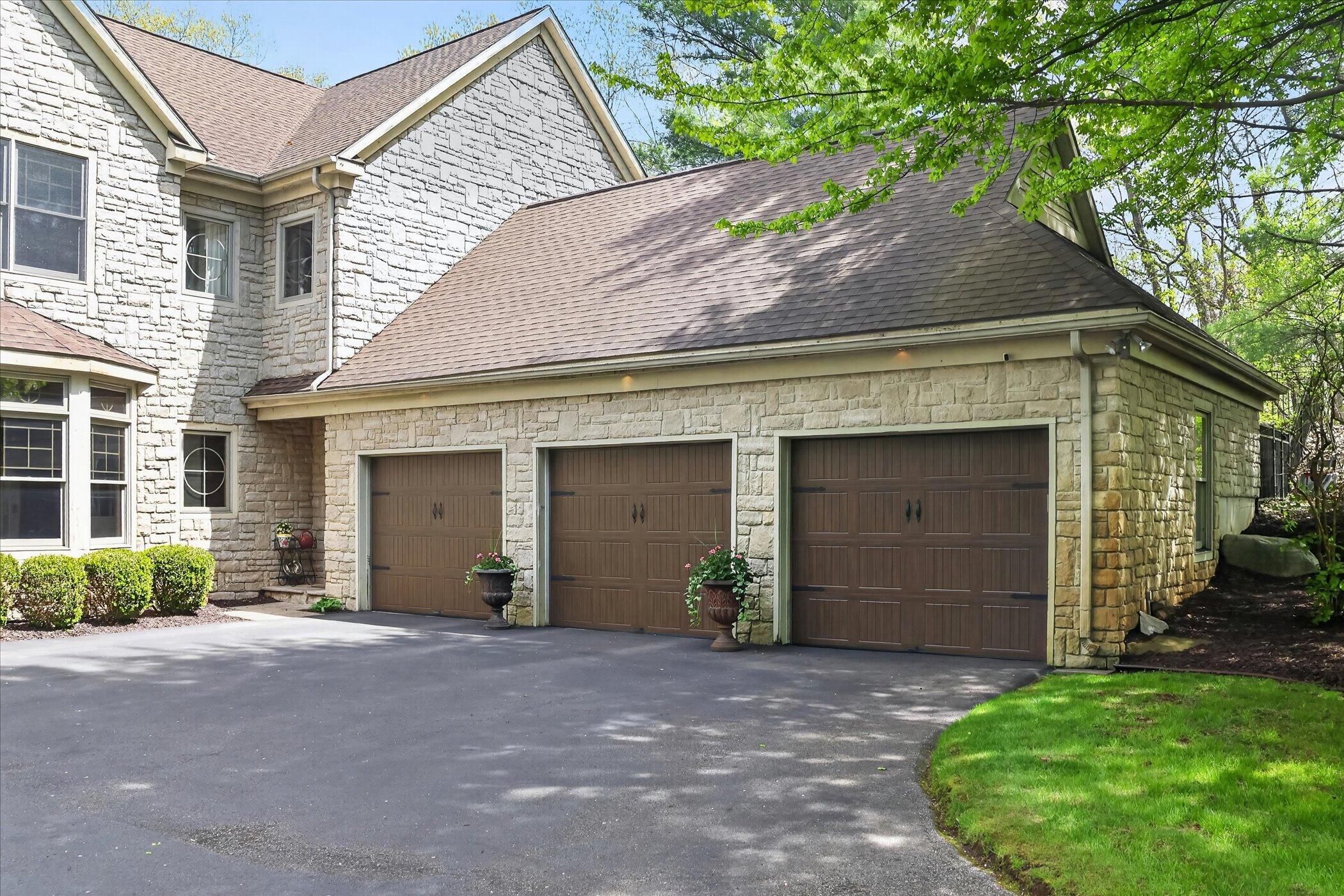 5069 Mountain Ridge Drive NE Ada MI 49301