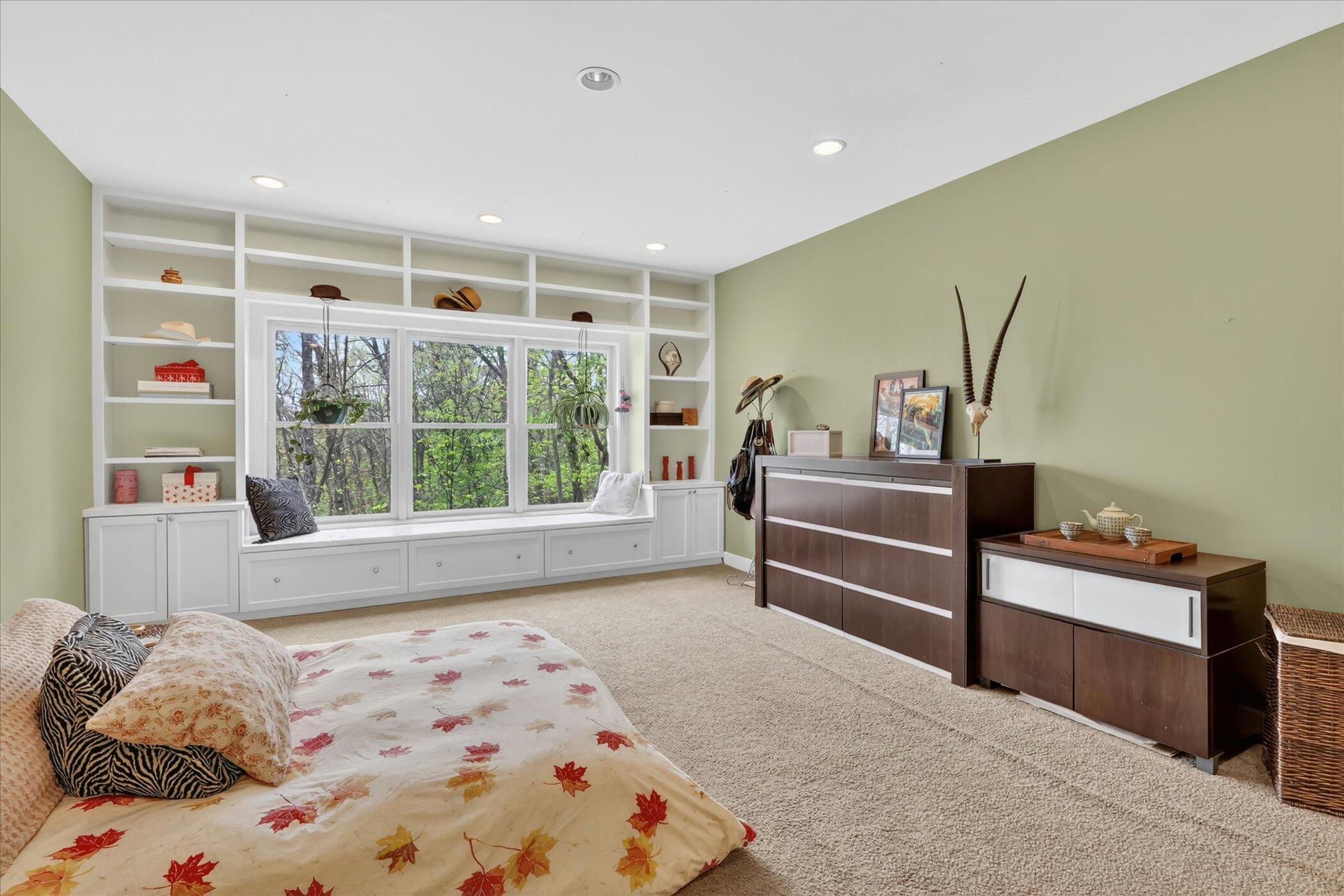 5069 Mountain Ridge Drive NE Ada MI 49301