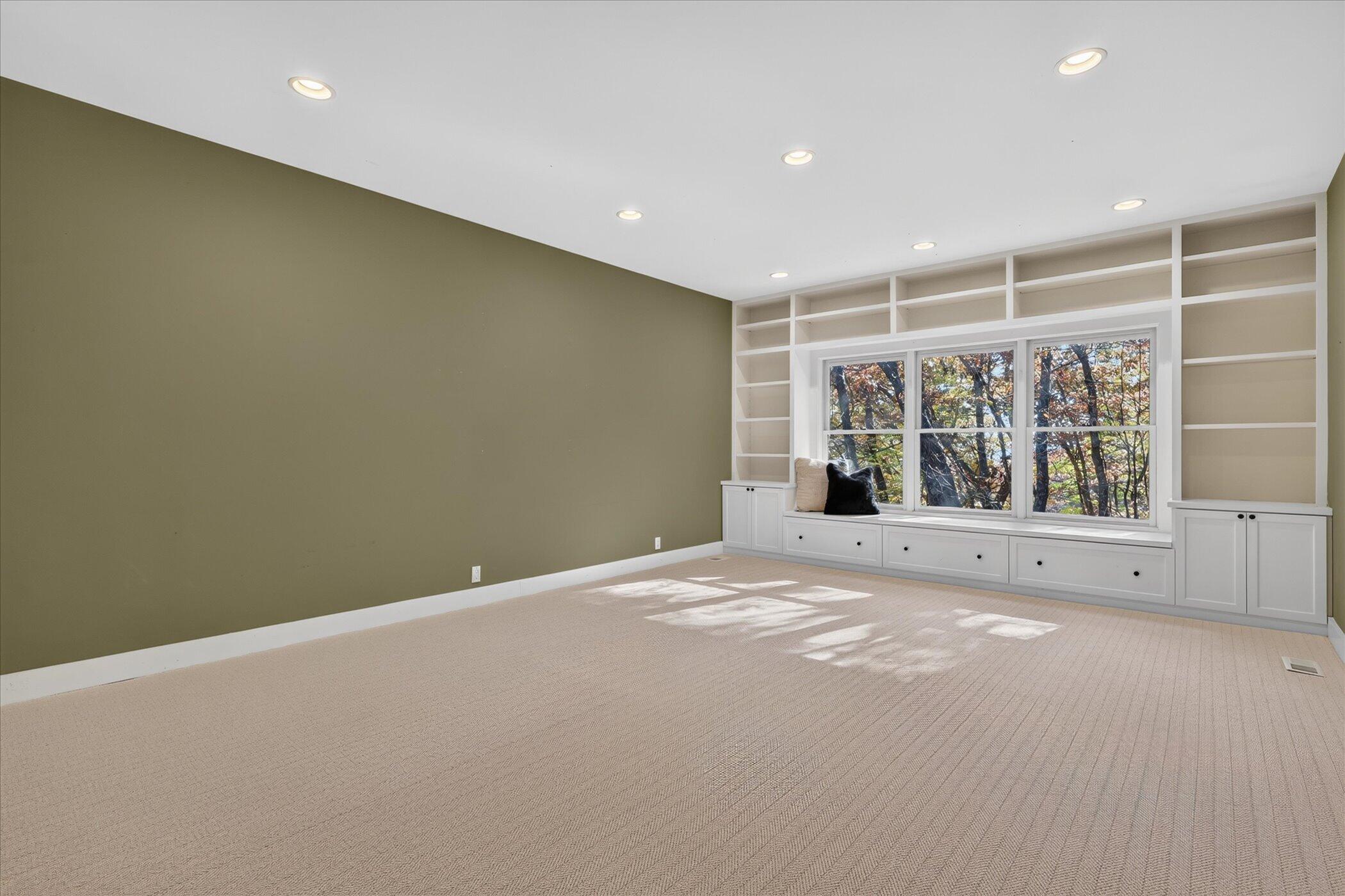 5069 Mountain Ridge Drive NE Ada MI 49301