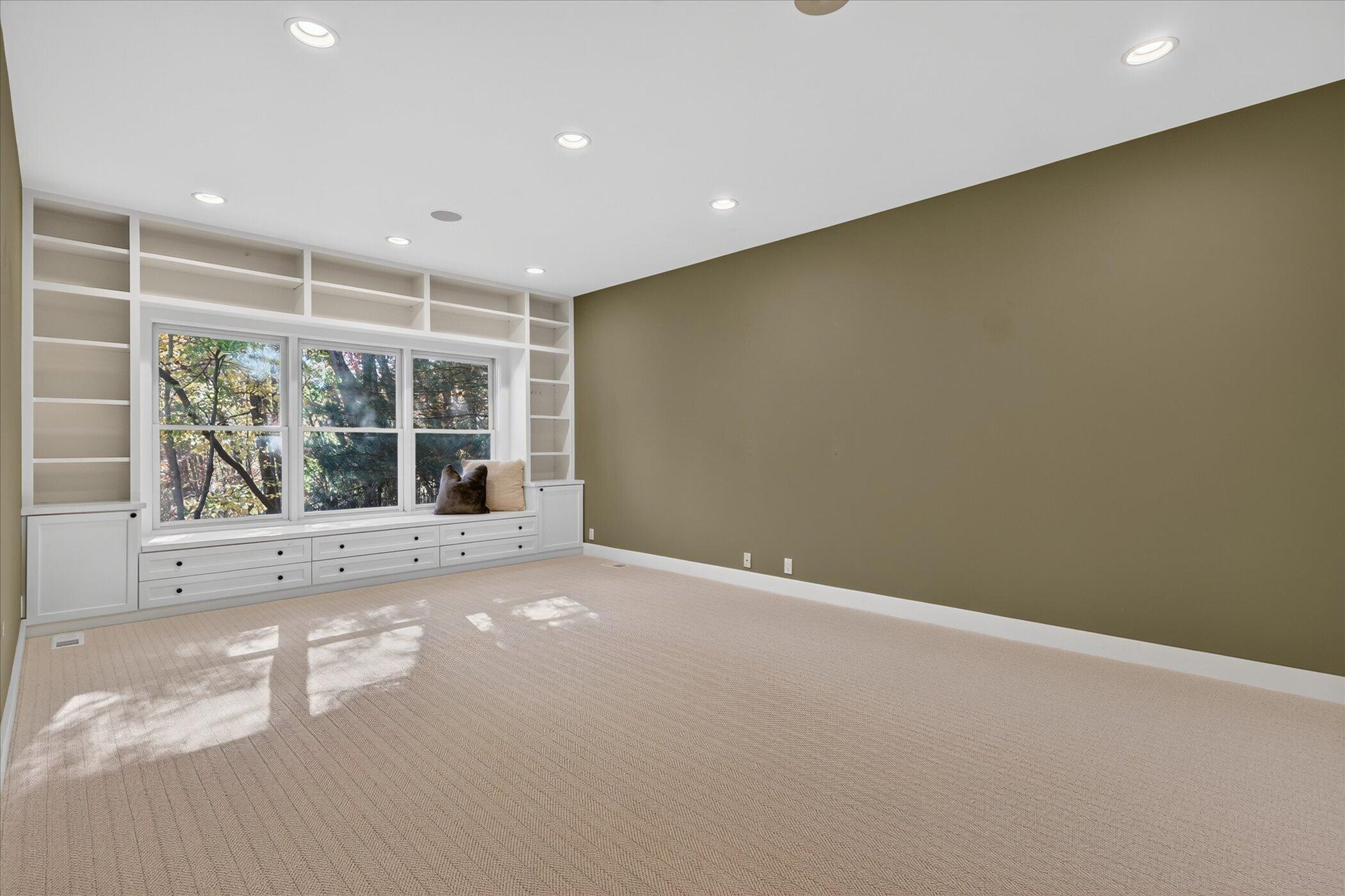 5069 Mountain Ridge Drive NE Ada MI 49301