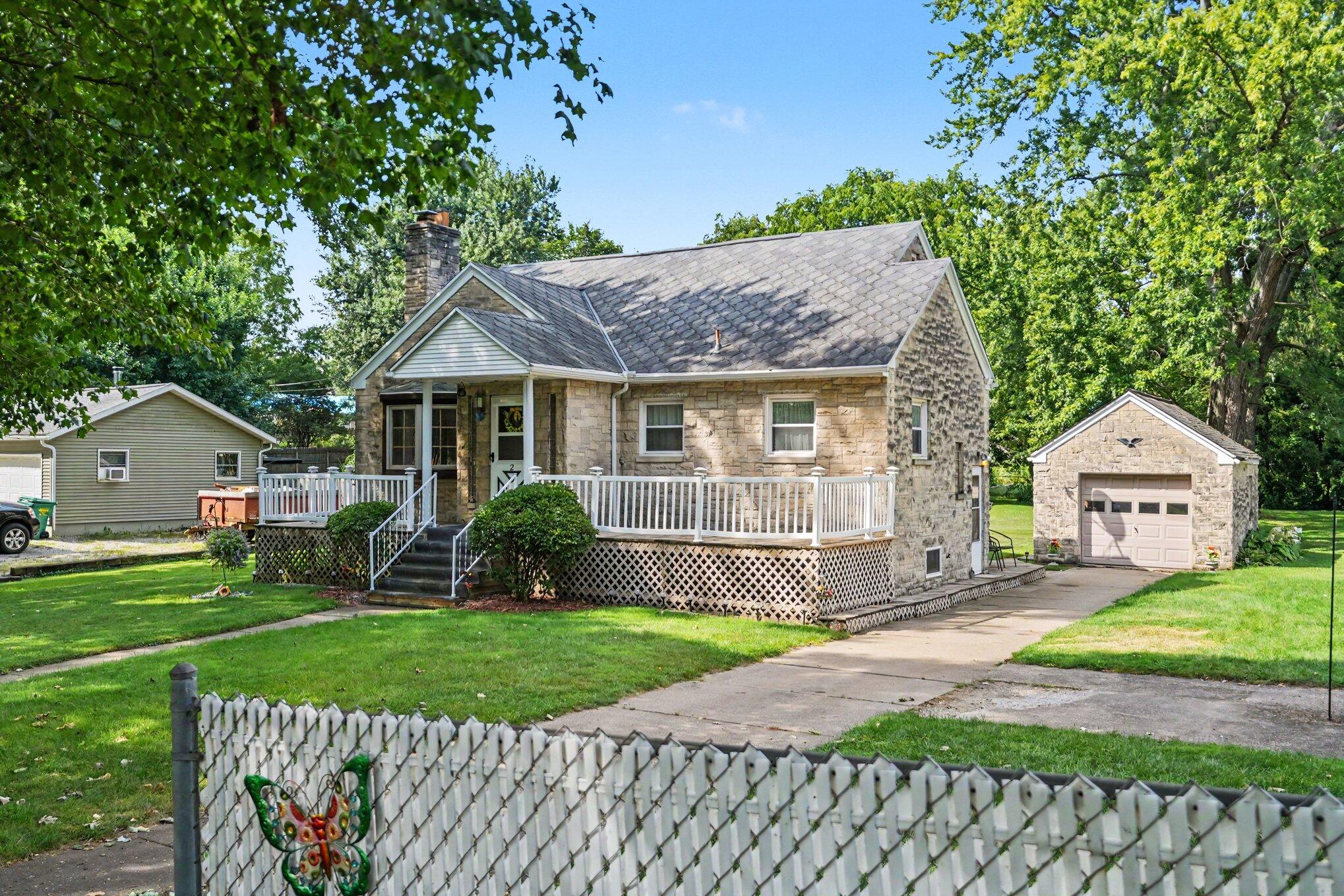 2 S Fairview Avenue Niles MI 49120