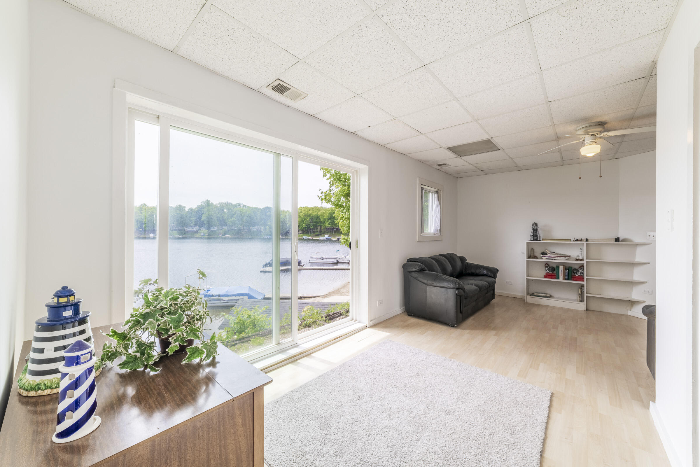 15657 Lakeview Drive Buchanan MI 49107