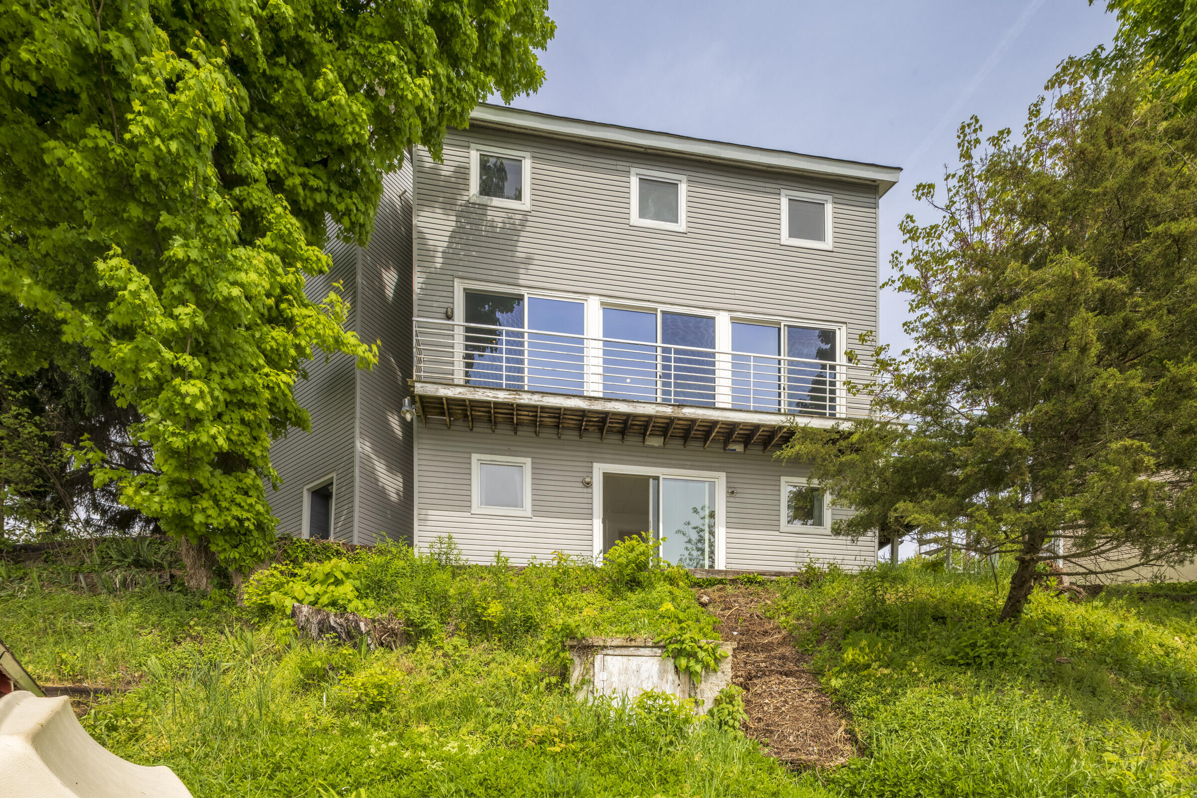 15657 Lakeview Drive Buchanan MI 49107