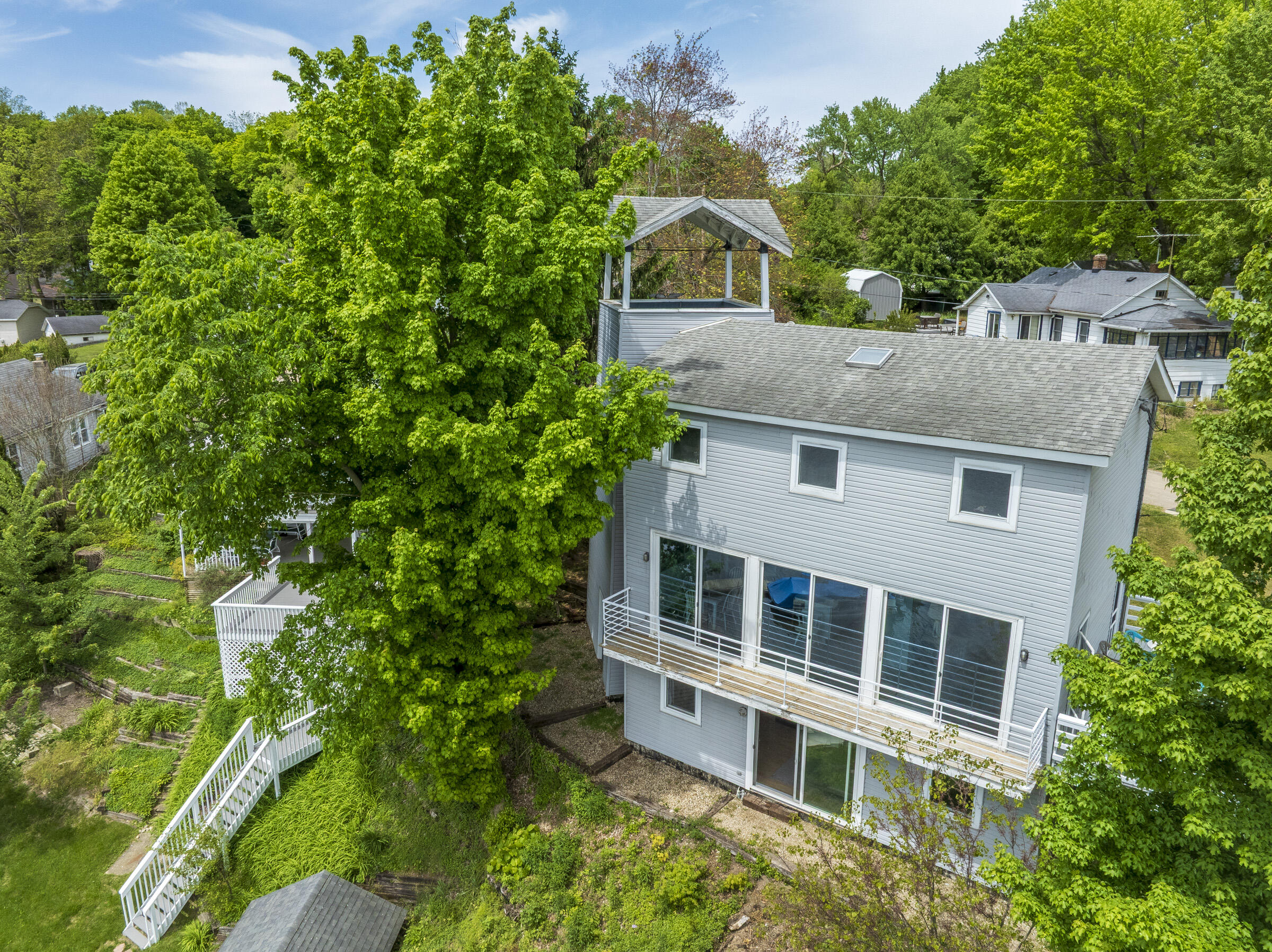 15657 Lakeview Drive Buchanan MI 49107
