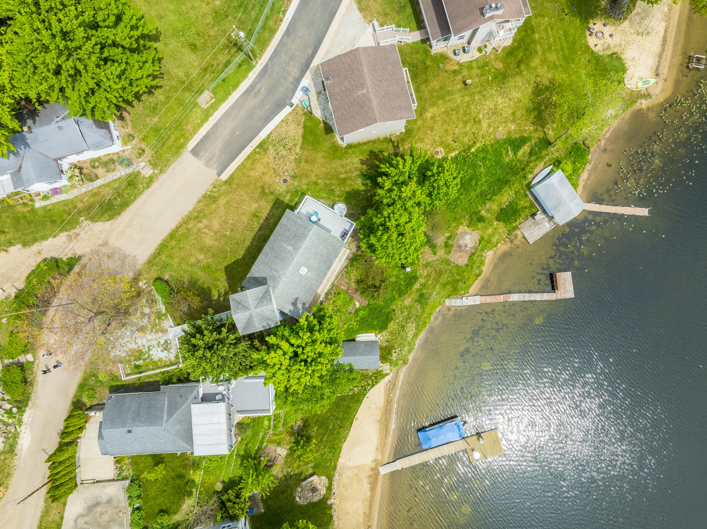 15657 Lakeview Drive Buchanan MI 49107