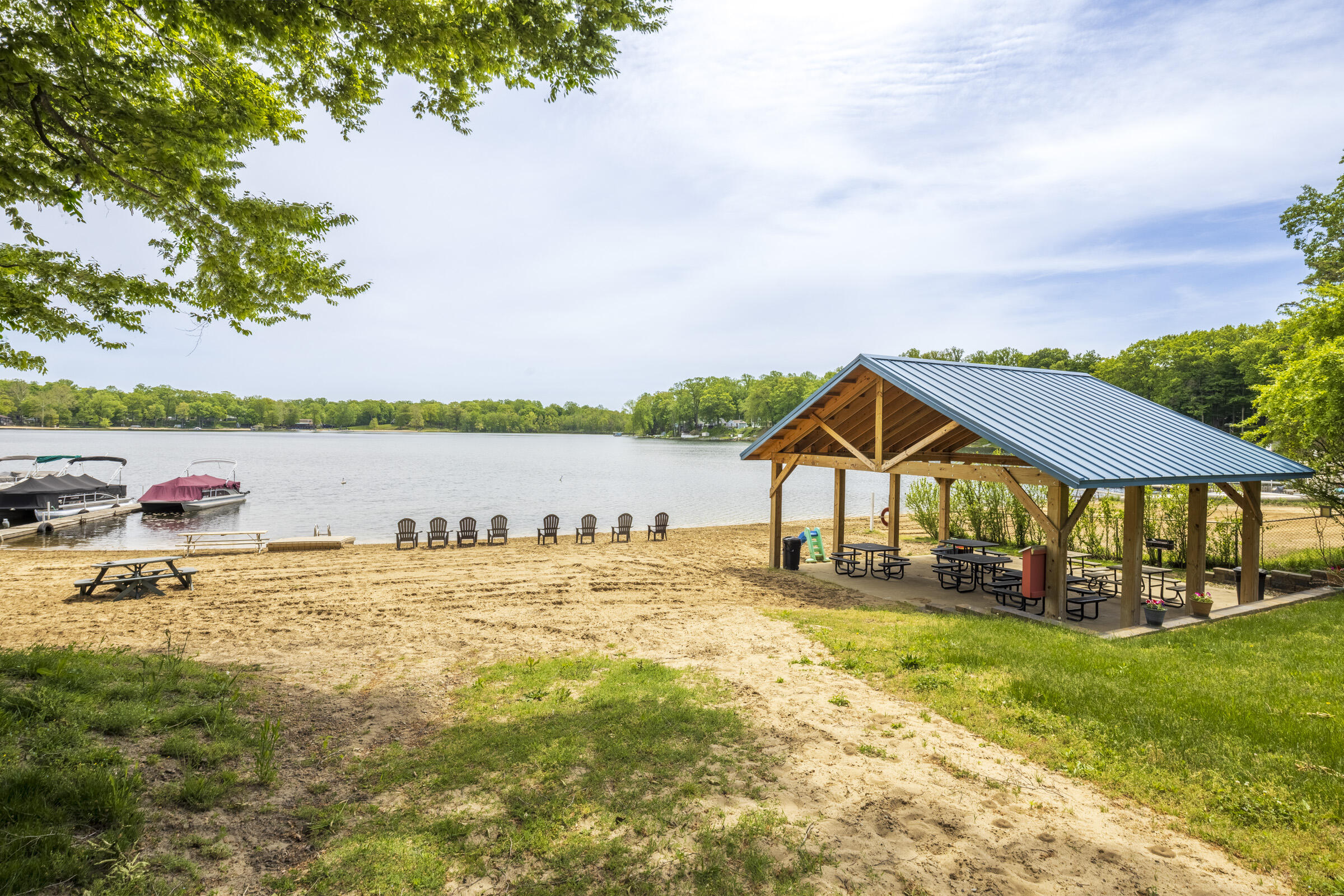 15657 Lakeview Drive Buchanan MI 49107