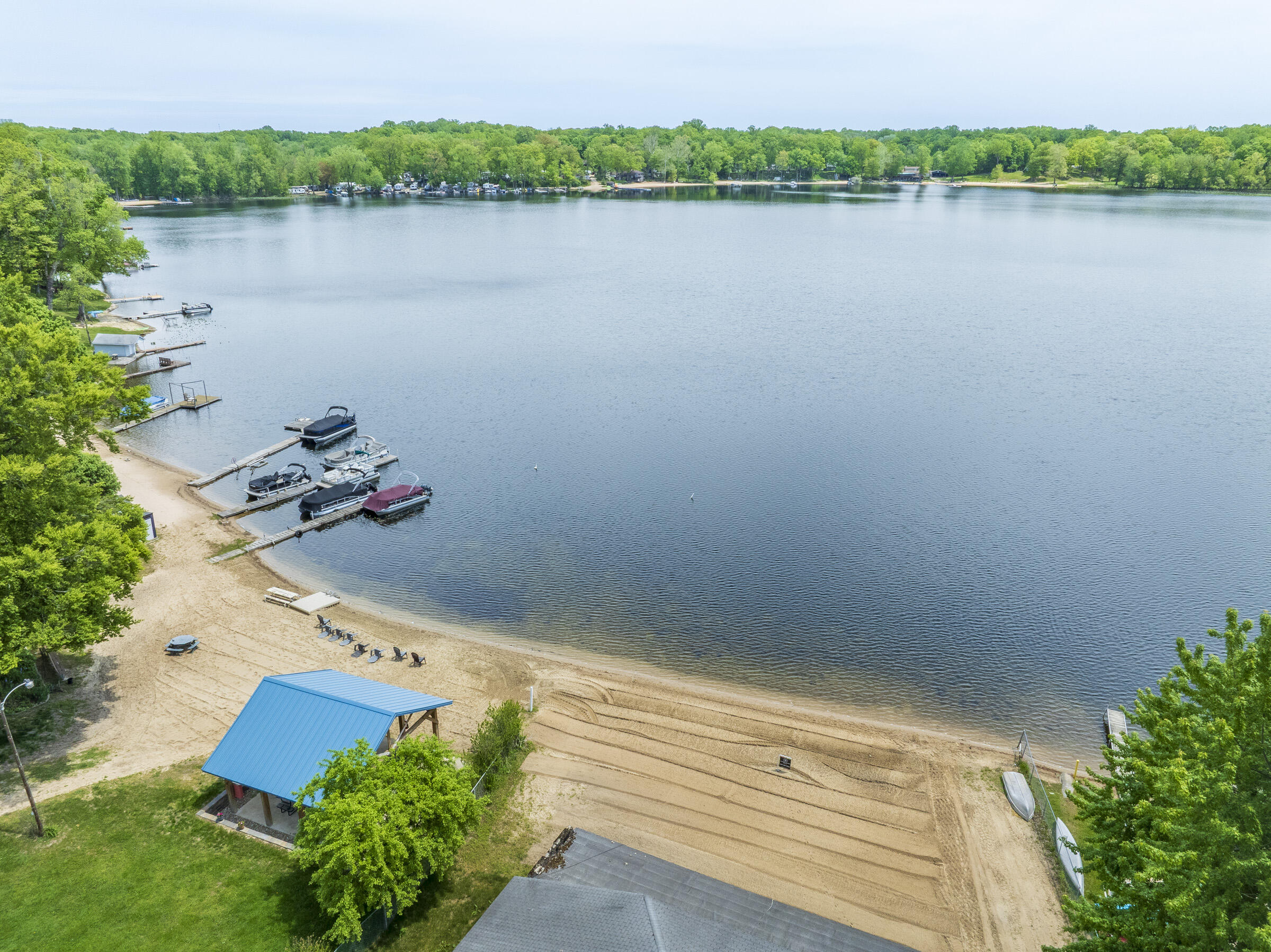 15657 Lakeview Drive Buchanan MI 49107