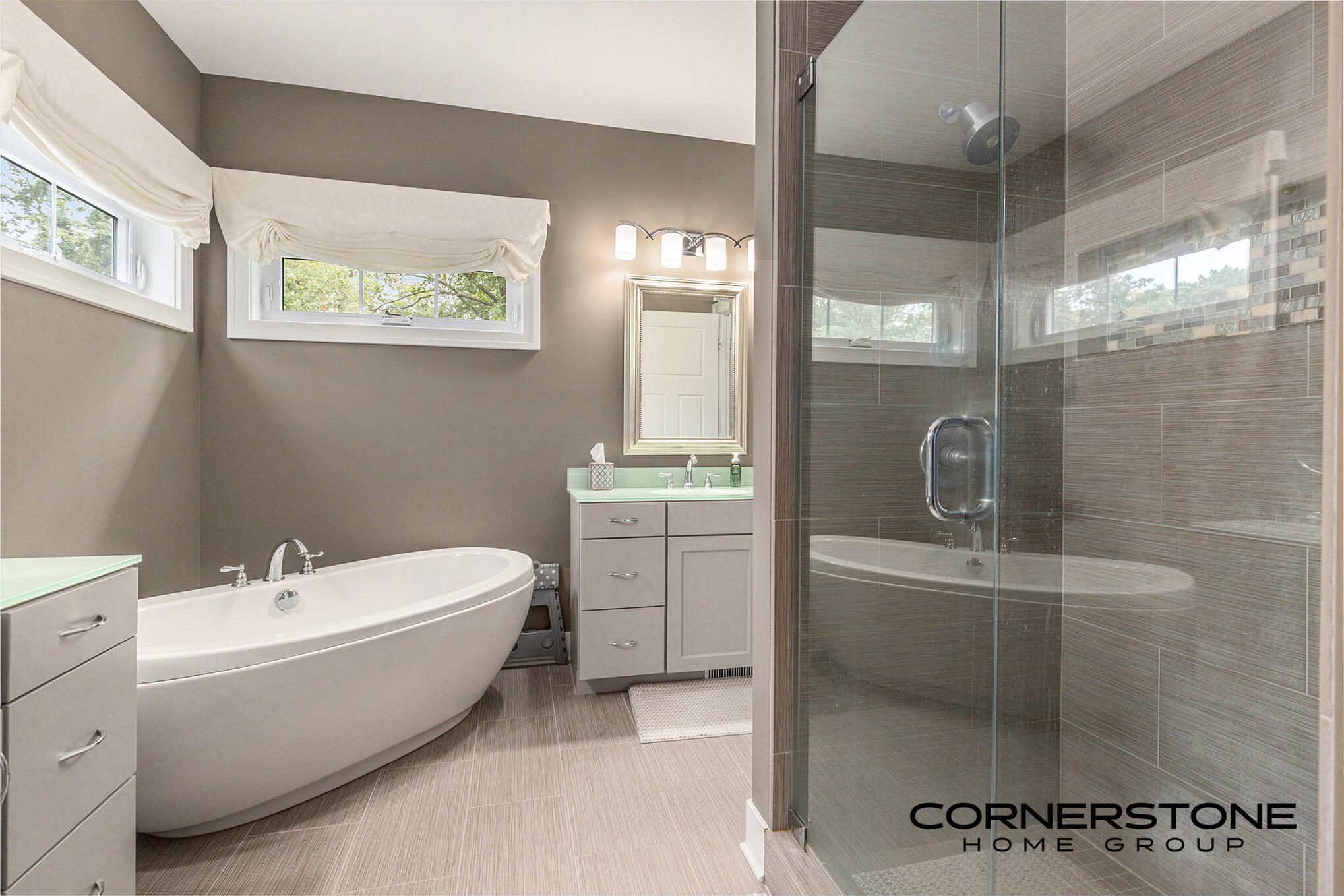 4304 Oak River Court NE Grand Rapids MI 49525