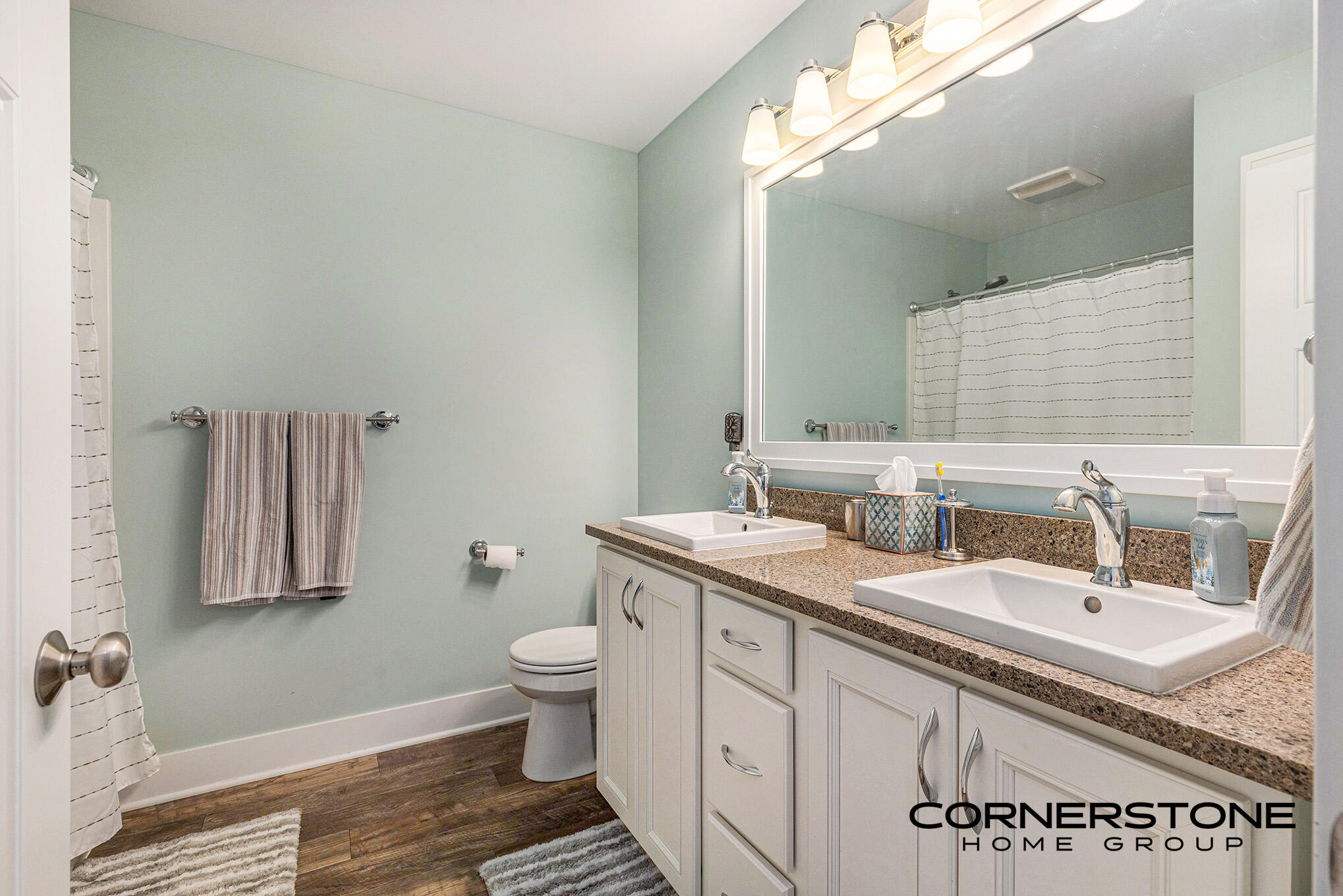 4304 Oak River Court NE Grand Rapids MI 49525