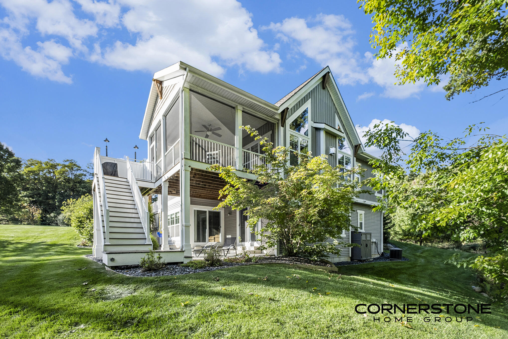 4304 Oak River Court NE Grand Rapids MI 49525