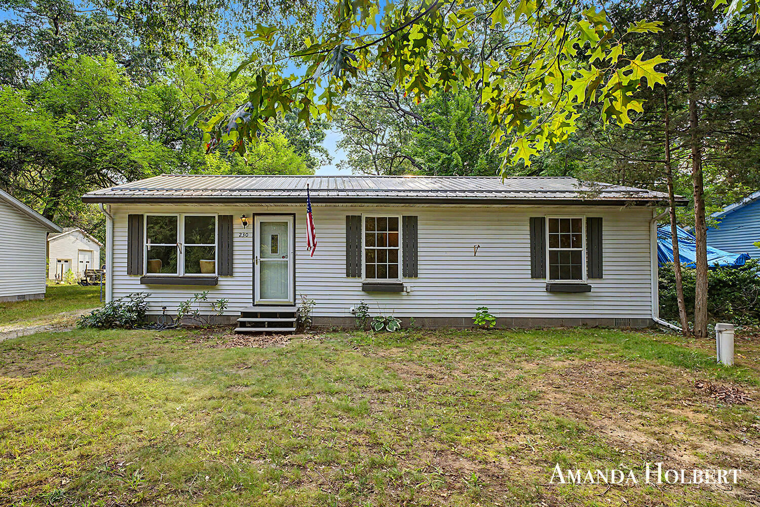 230 Shonat Street Muskegon MI 49442