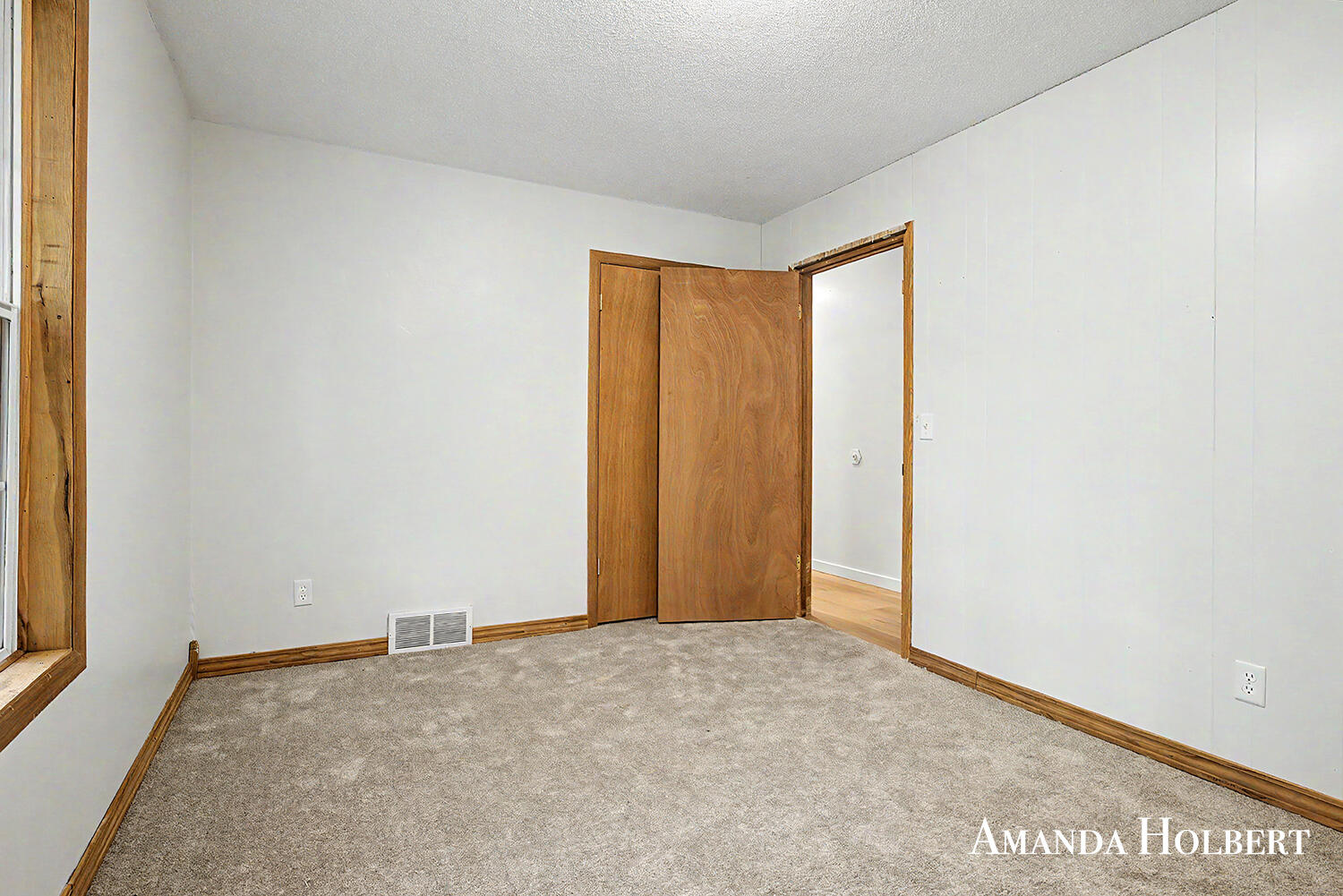 230 Shonat Street Muskegon MI 49442