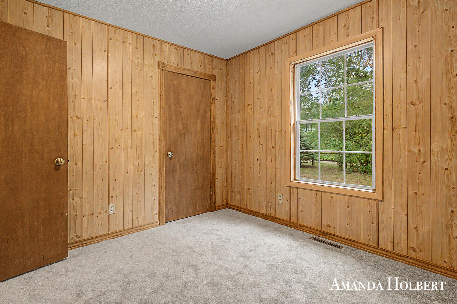 230 Shonat Street Muskegon MI 49442