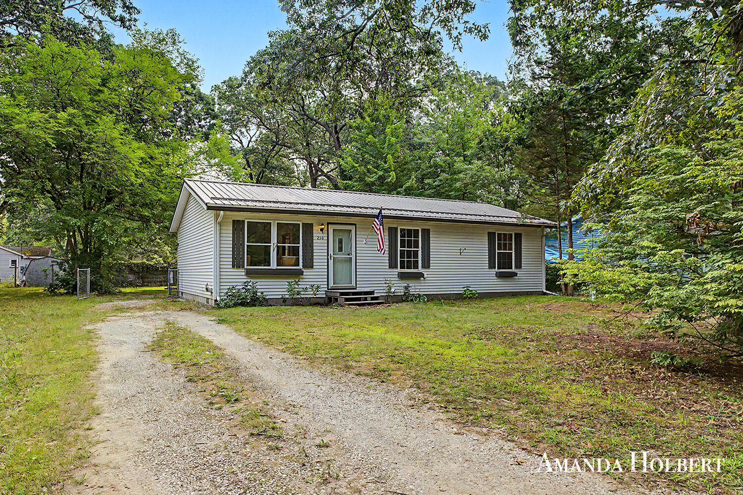 230 Shonat Street Muskegon MI 49442