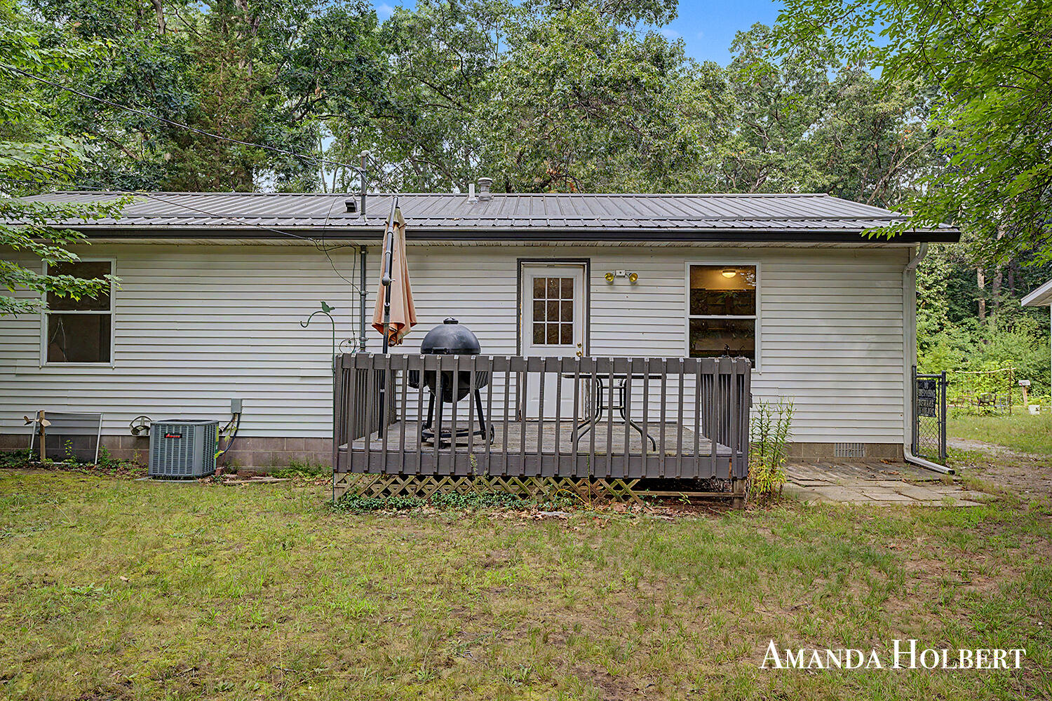 230 Shonat Street Muskegon MI 49442