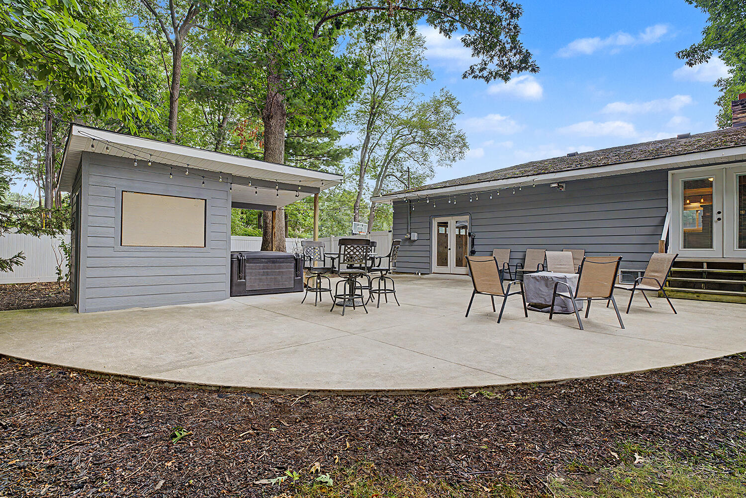 3333 Blue Star Highway Saugatuck MI 49453