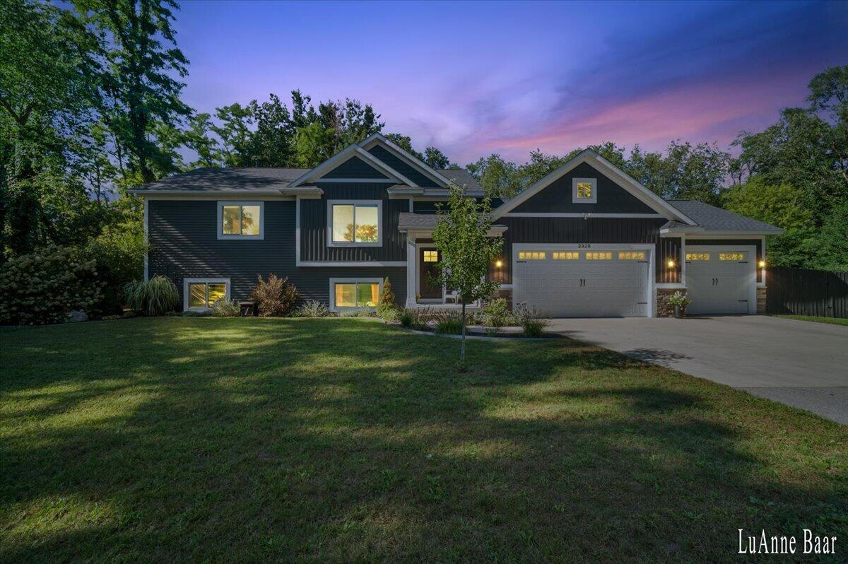 2939 5 Mile Road NE Grand Rapids MI 49525