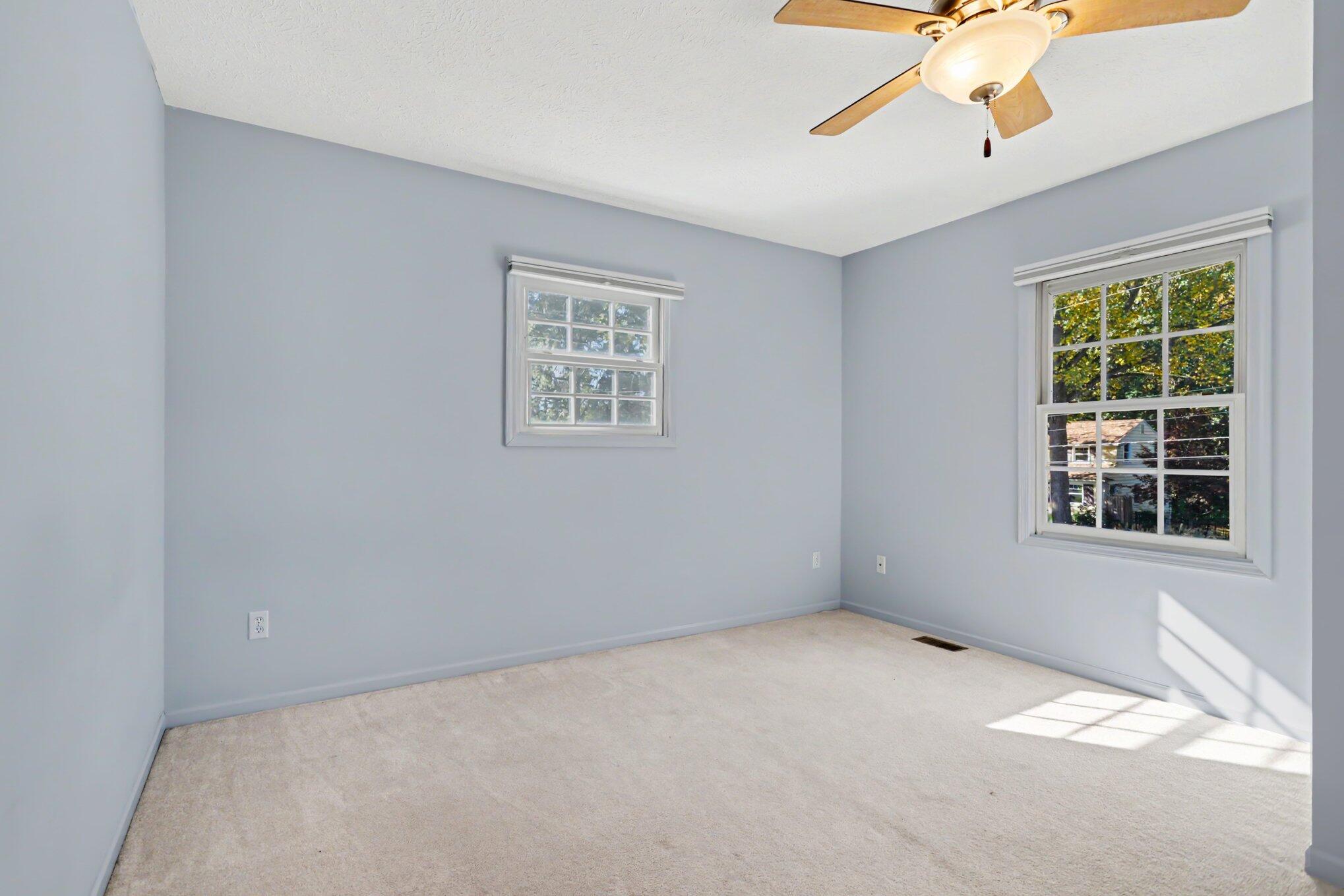 2741 Cloyster Court Kalamazoo MI 49008