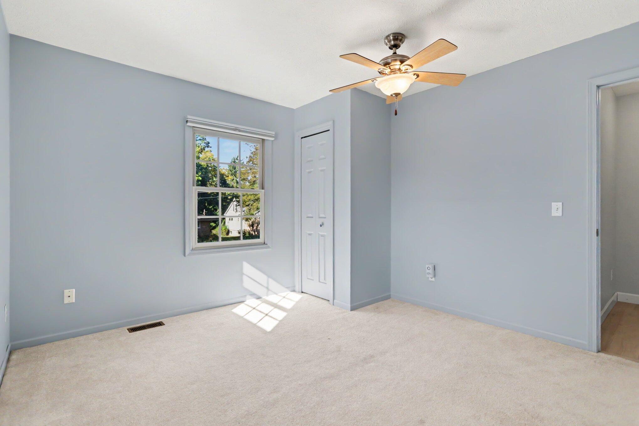2741 Cloyster Court Kalamazoo MI 49008