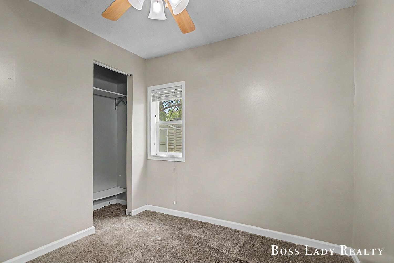 1220 Beechwood Street NE Grand Rapids MI 49505
