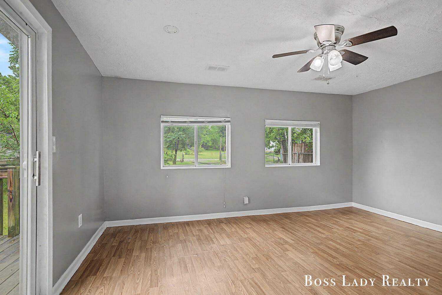 1220 Beechwood Street NE Grand Rapids MI 49505
