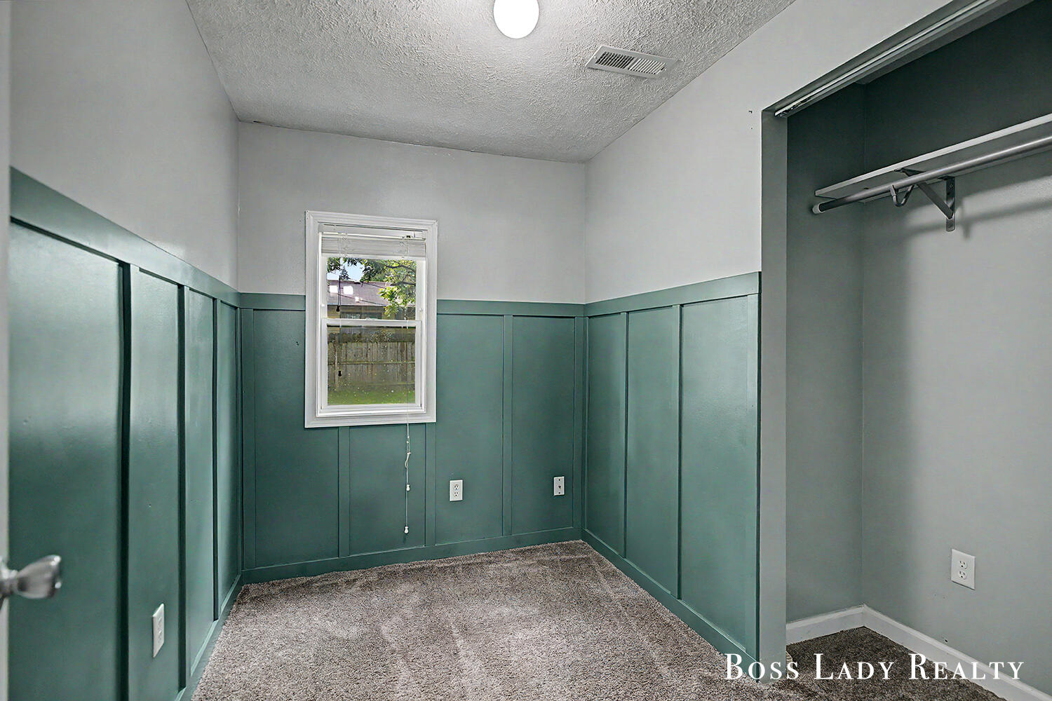 1220 Beechwood Street NE Grand Rapids MI 49505