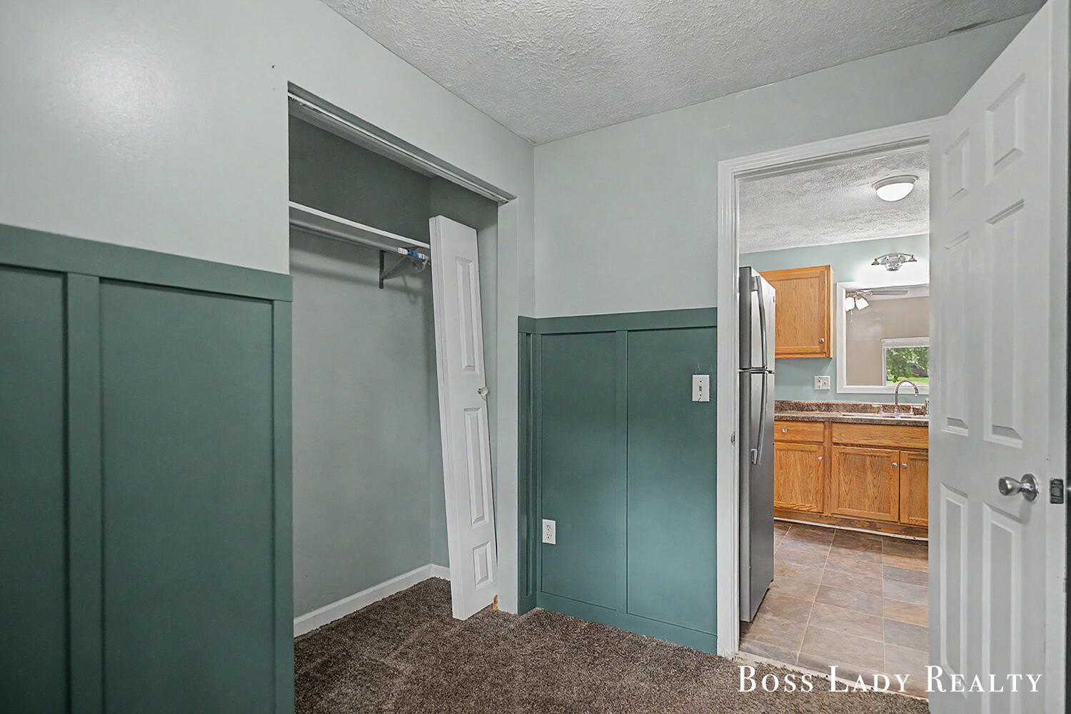 1220 Beechwood Street NE Grand Rapids MI 49505