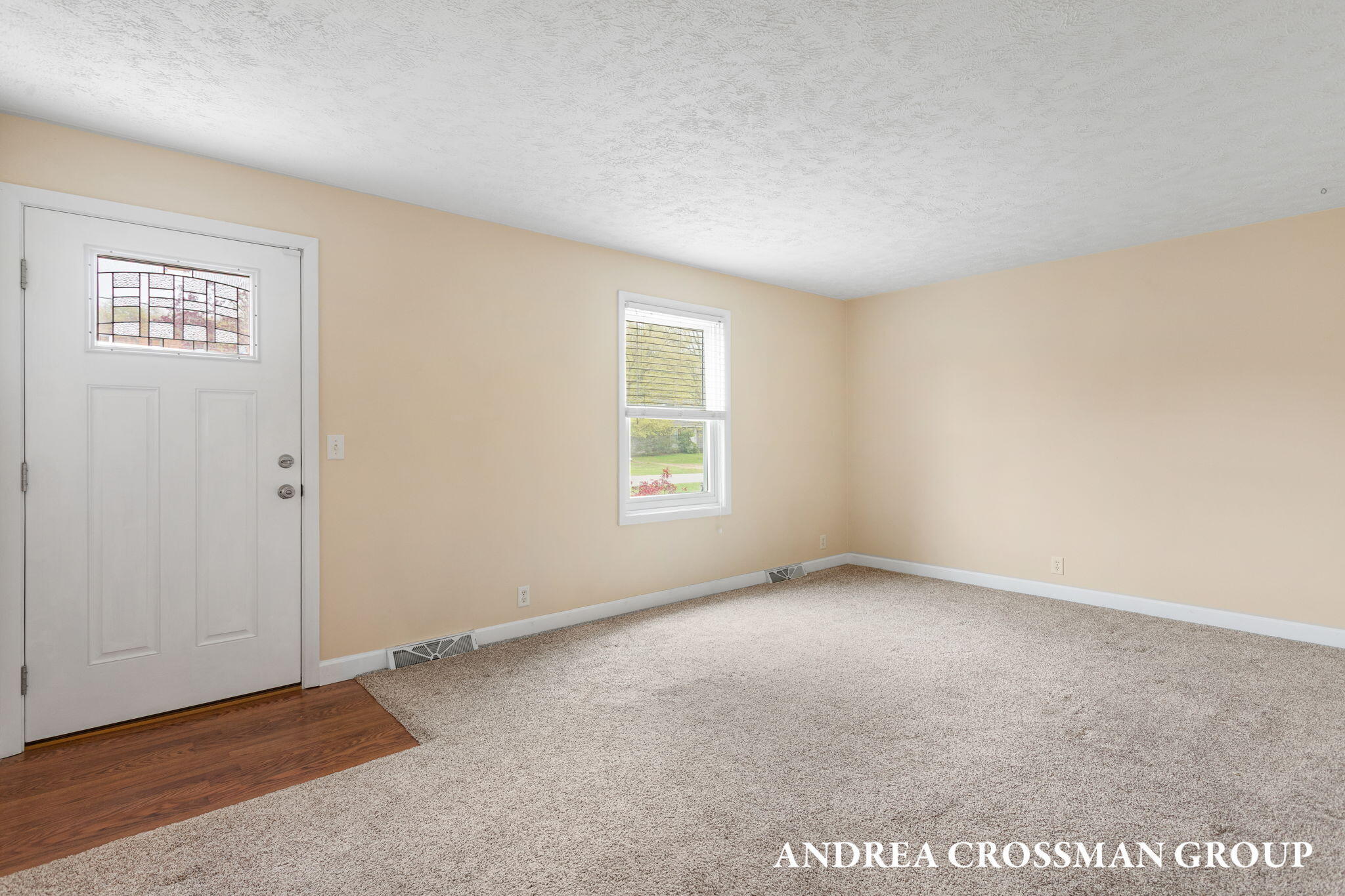 4684 Pine Drive Holland MI 49423
