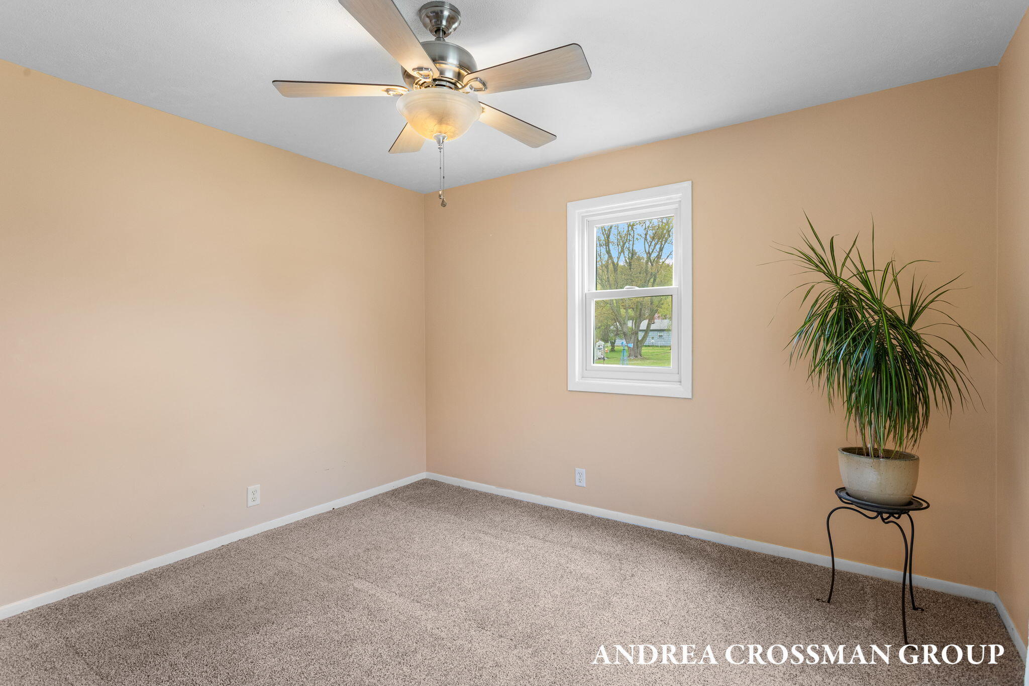 4684 Pine Drive Holland MI 49423