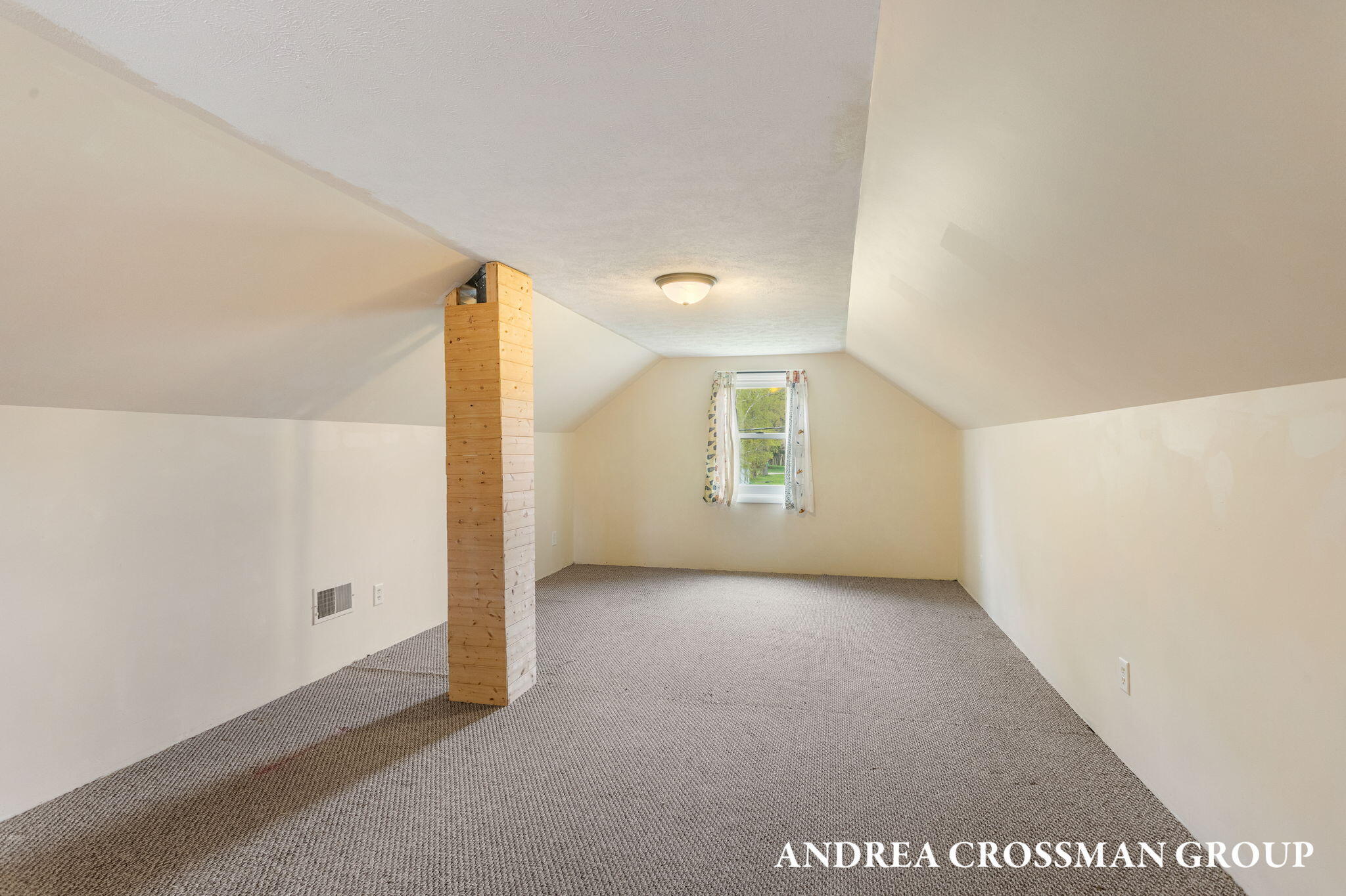 4684 Pine Drive Holland MI 49423