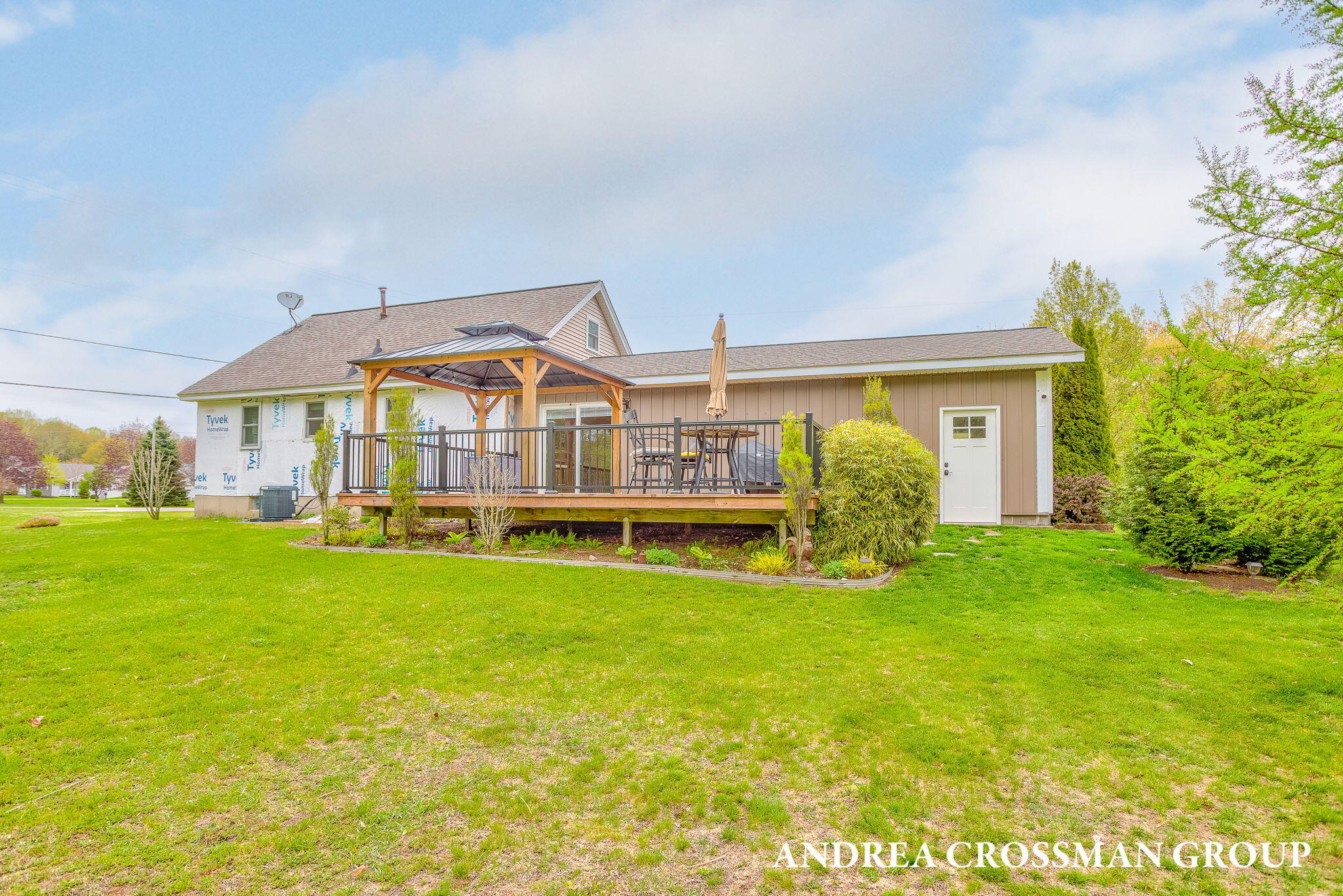 4684 Pine Drive Holland MI 49423