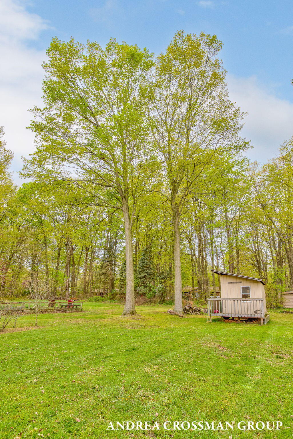 4684 Pine Drive Holland MI 49423