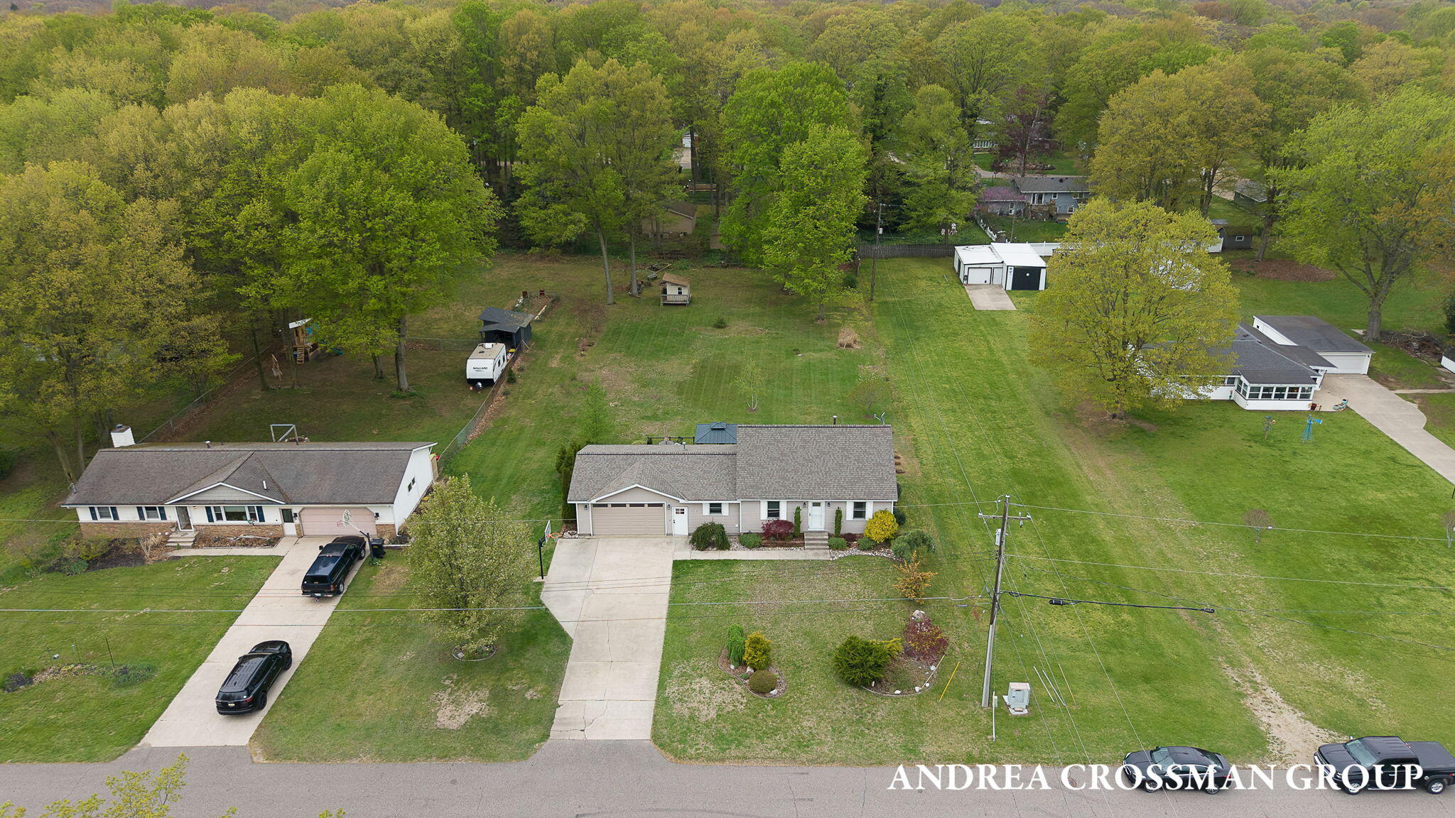 4684 Pine Drive Holland MI 49423