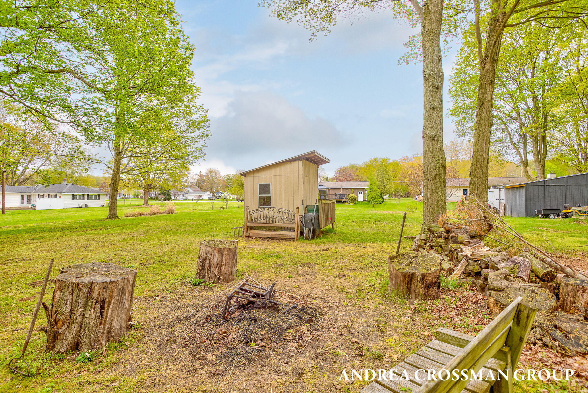 4684 Pine Drive Holland MI 49423