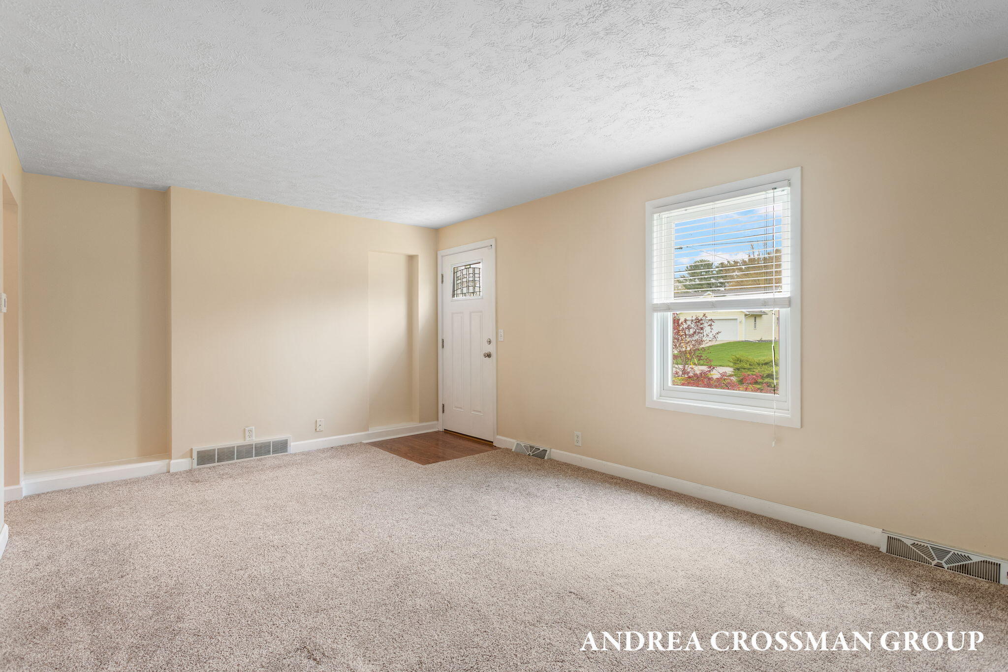 4684 Pine Drive Holland MI 49423