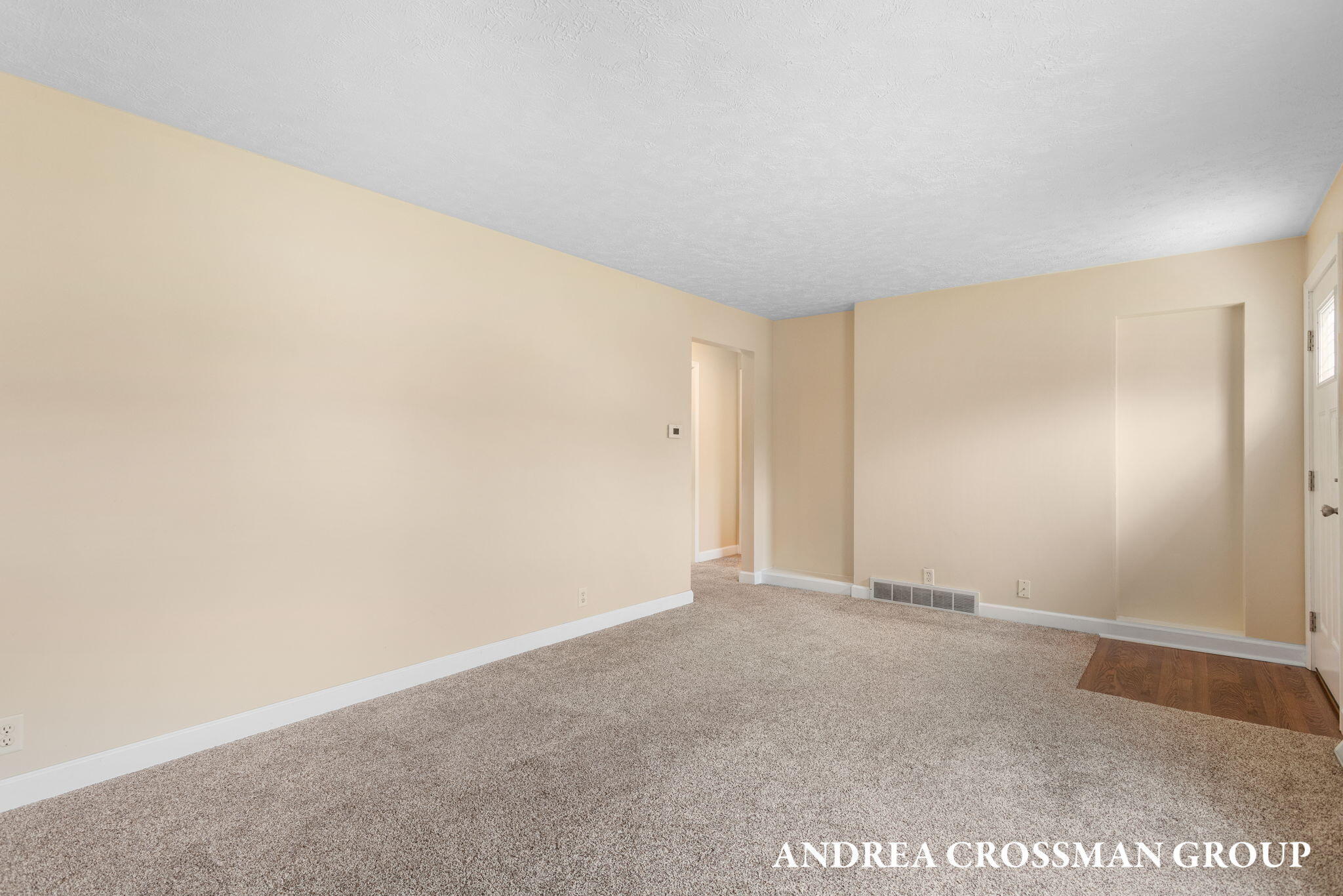 4684 Pine Drive Holland MI 49423
