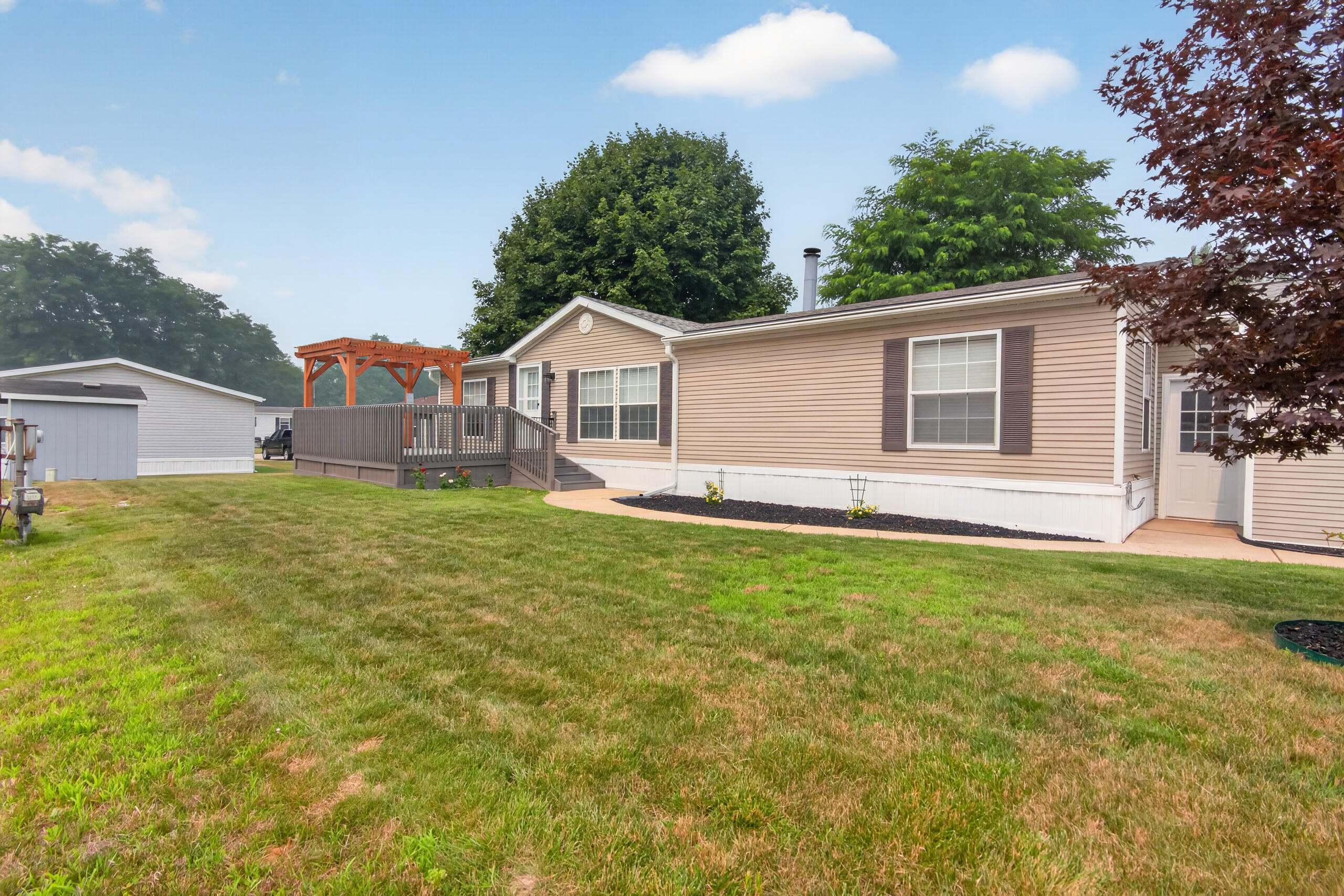 5688 Hawthorn Street Kalamazoo MI 49009