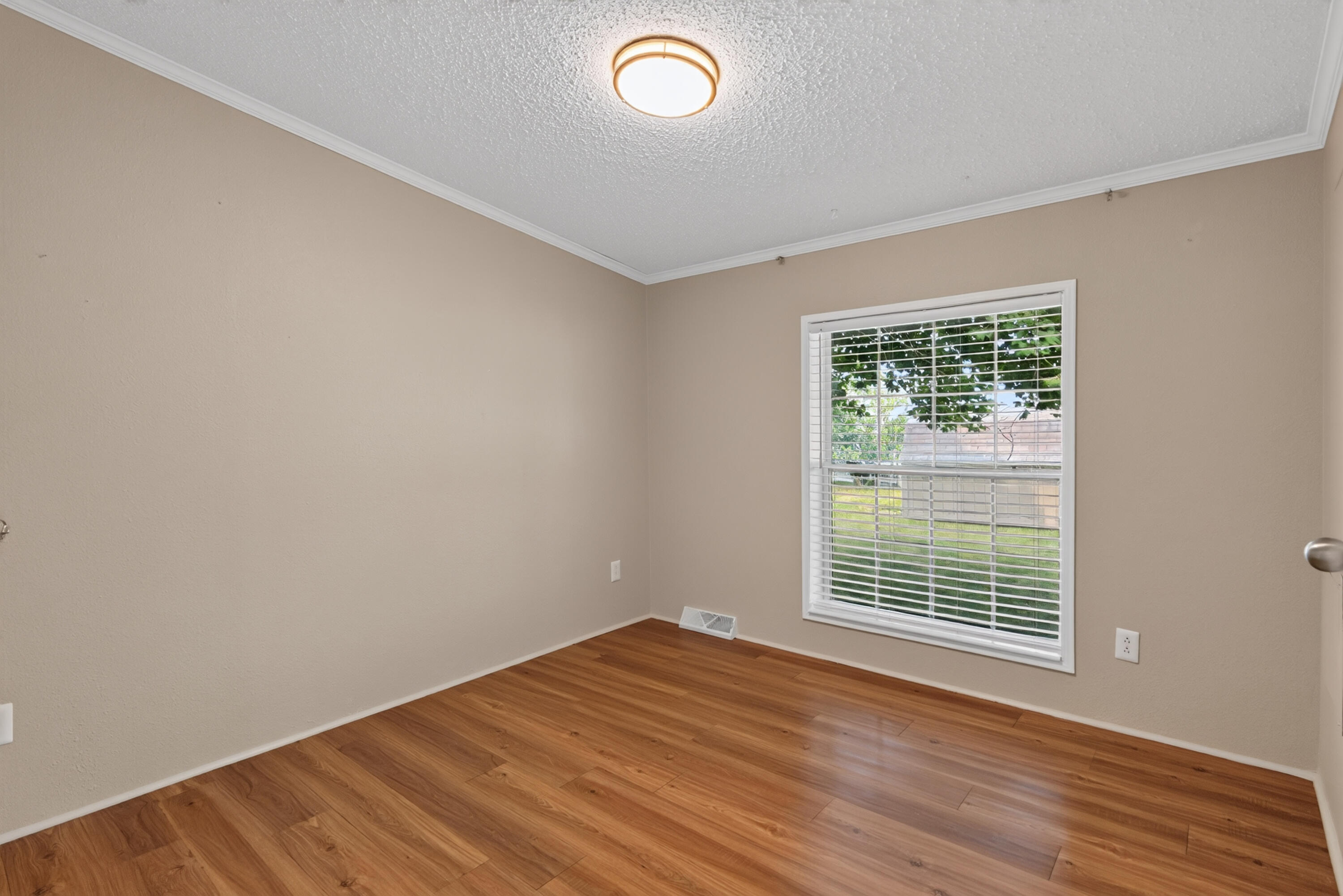 5688 Hawthorn Street Kalamazoo MI 49009