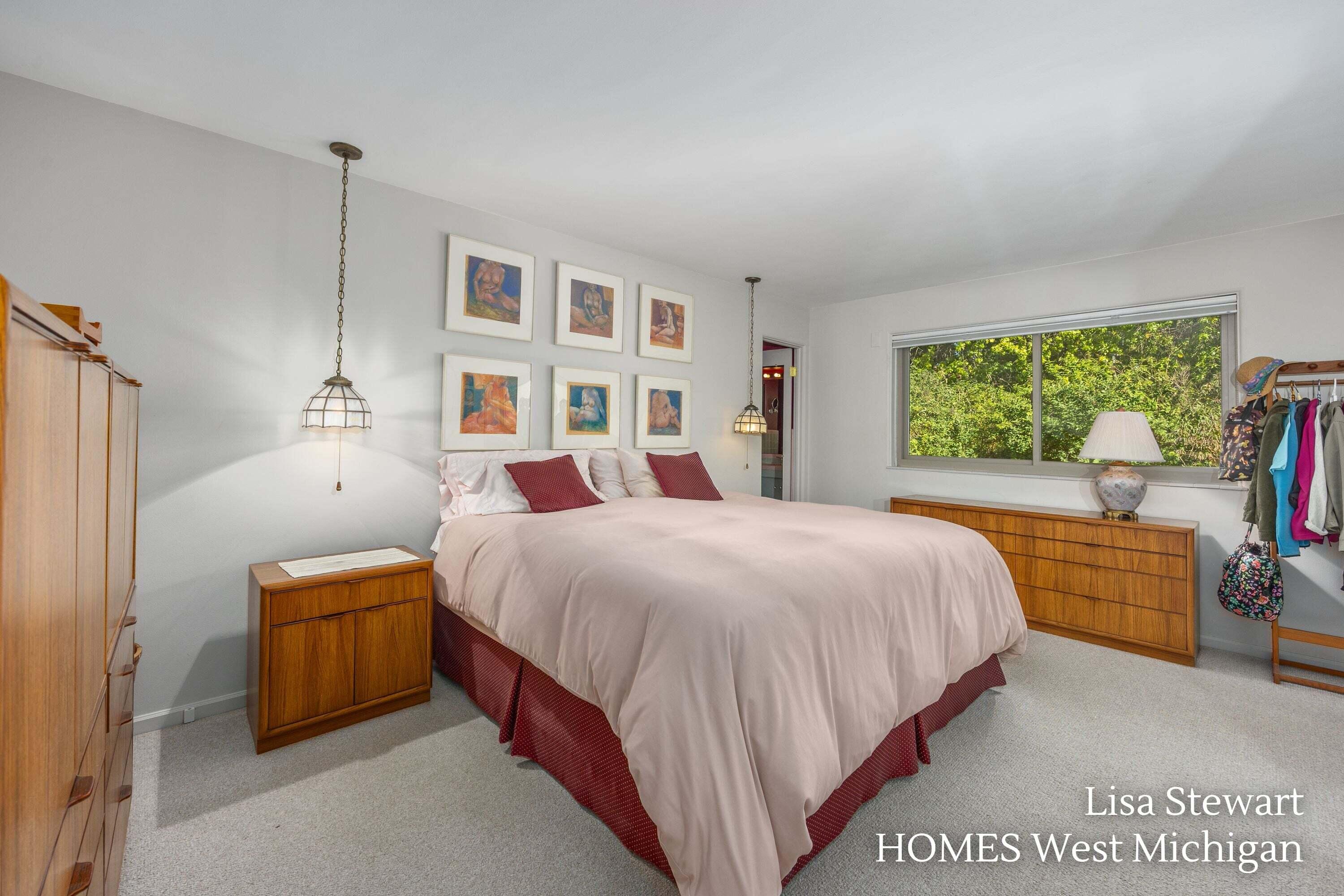 1410 Woodcliff Drive SE East Grand Rapids MI 49506