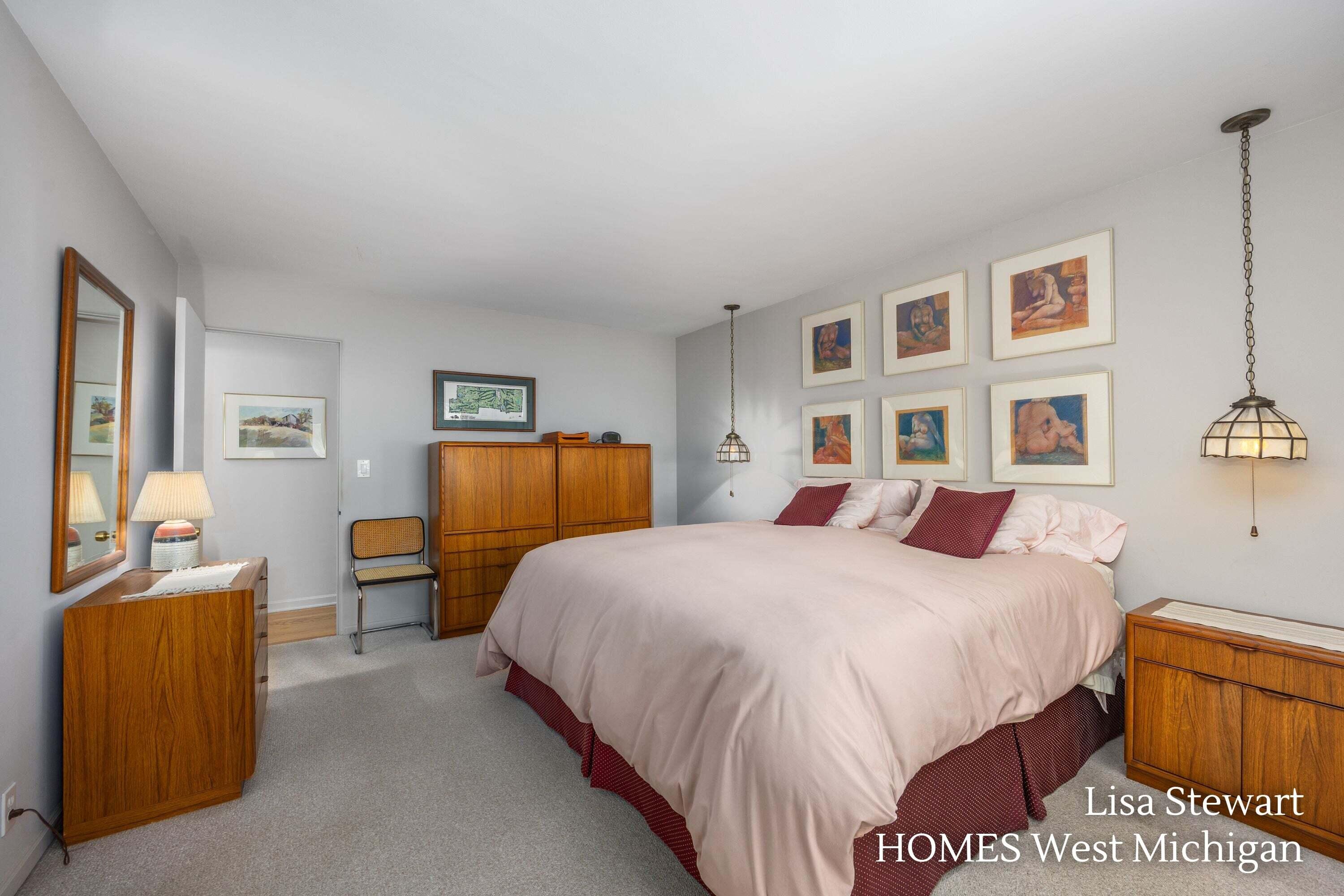 1410 Woodcliff Drive SE East Grand Rapids MI 49506