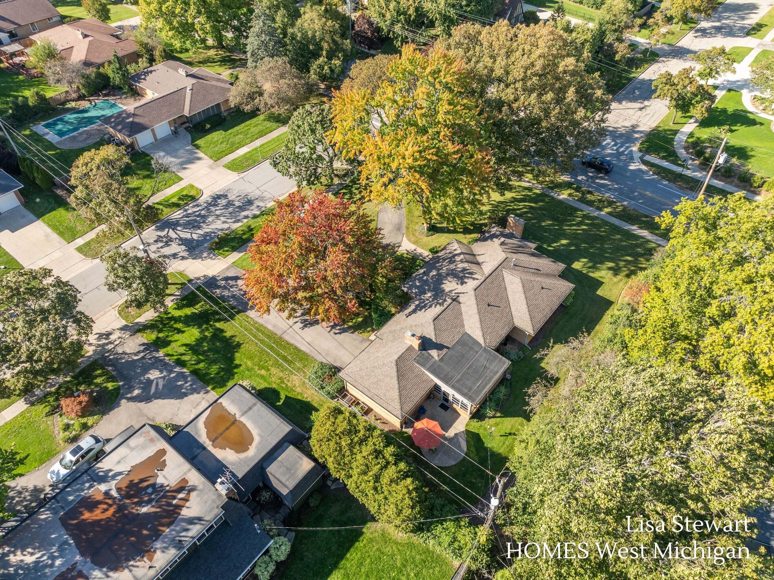 1410 Woodcliff Drive SE East Grand Rapids MI 49506