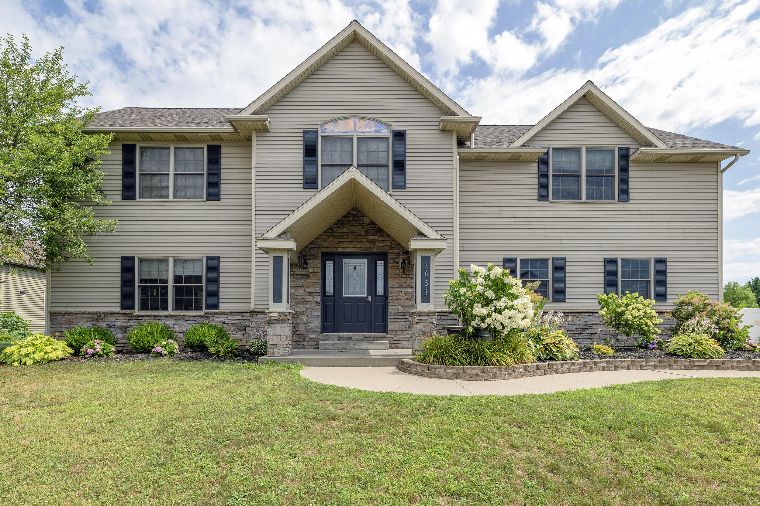 2053 Joni Lane Stevensville MI 49127
