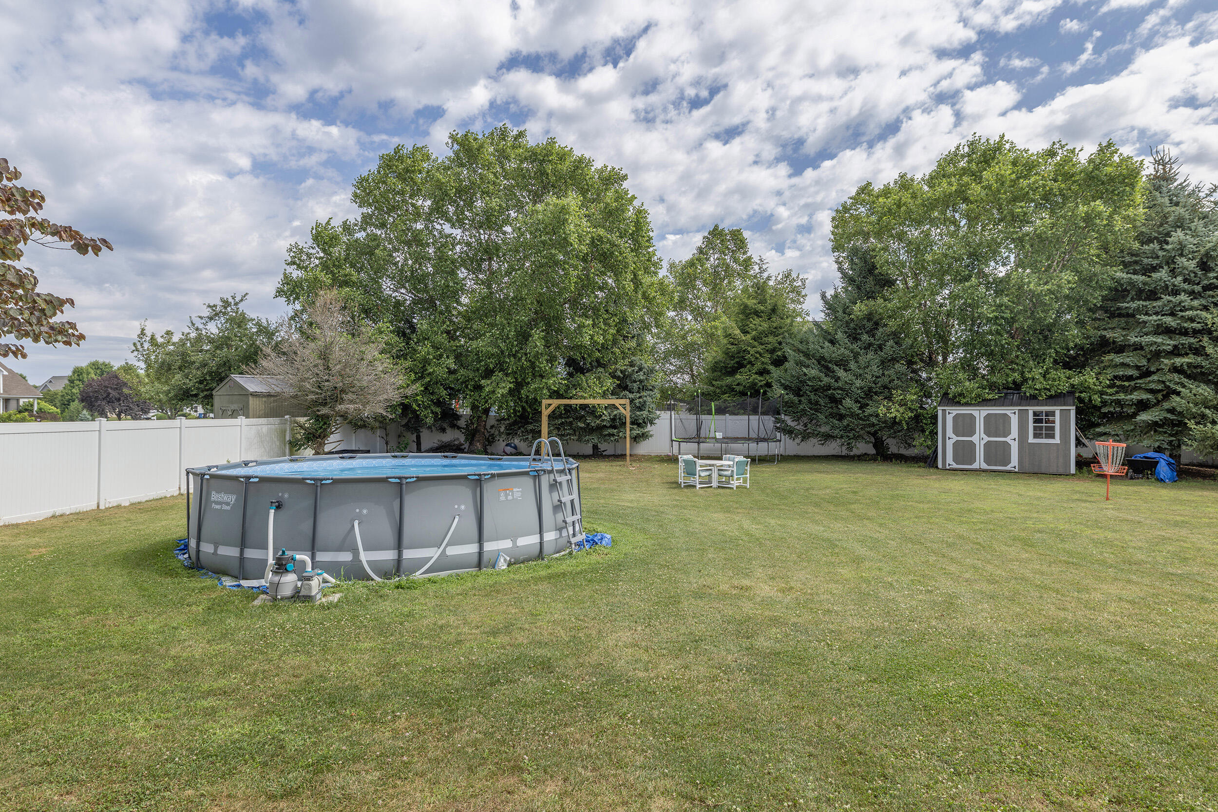 2053 Joni Lane Stevensville MI 49127