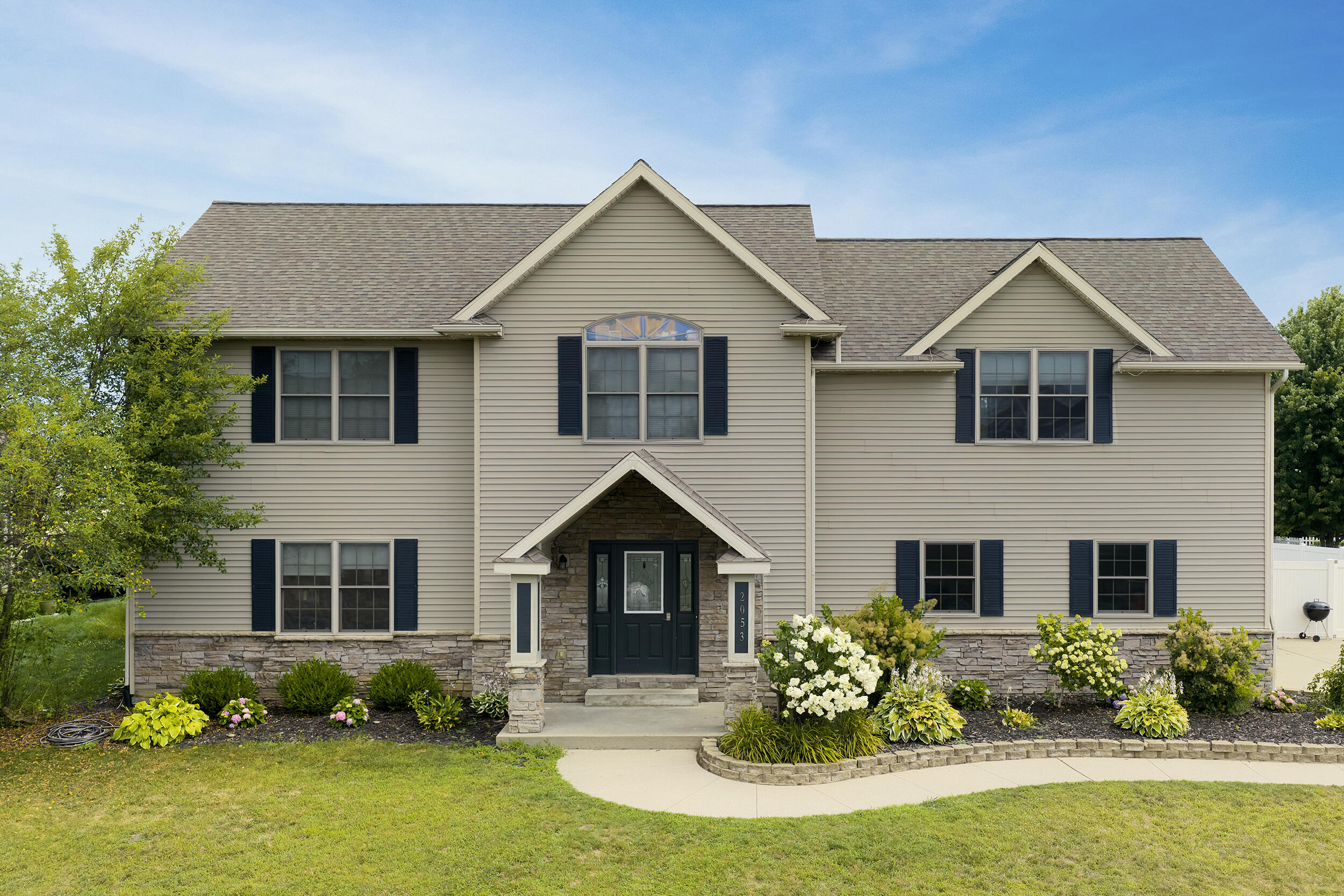 2053 Joni Lane Stevensville MI 49127